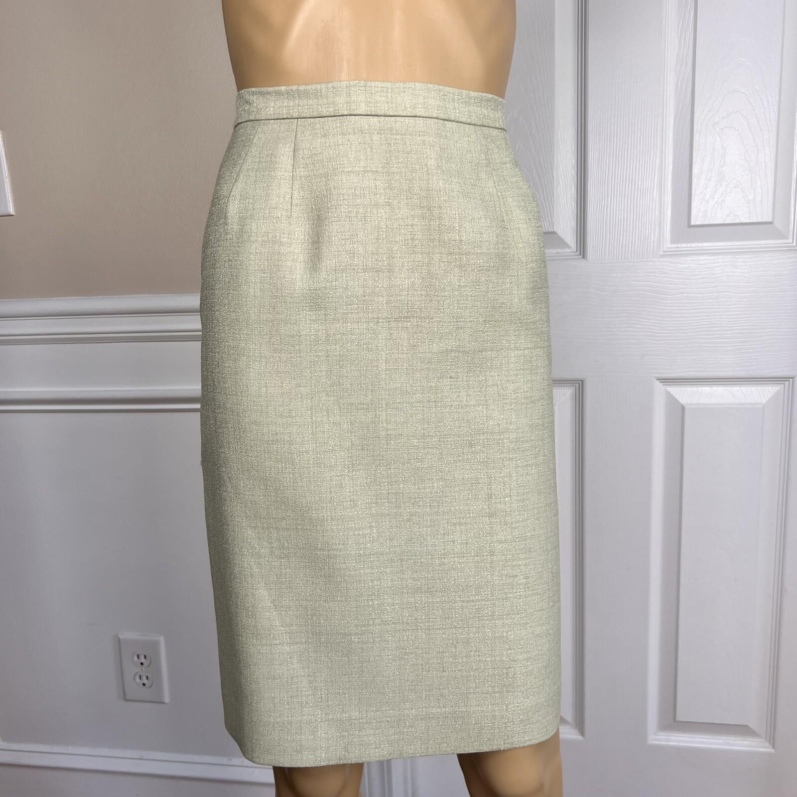 LE SUIT Women 2PC Light Green Polyester Lined Collarless Skirt Suit Size 4P