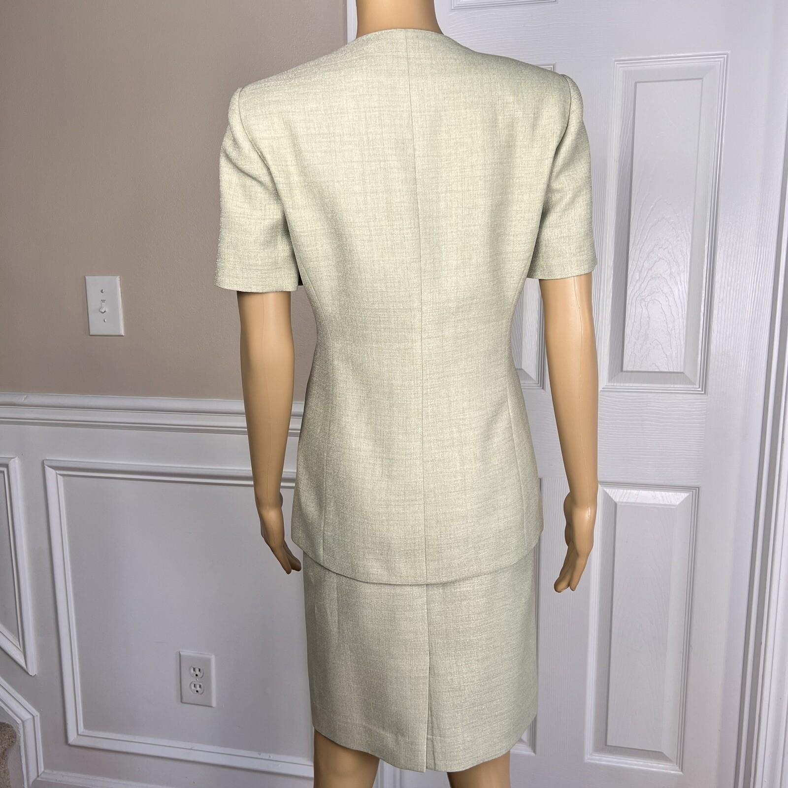LE SUIT Women 2PC Light Green Polyester Lined Collarless Skirt Suit Size 4P
