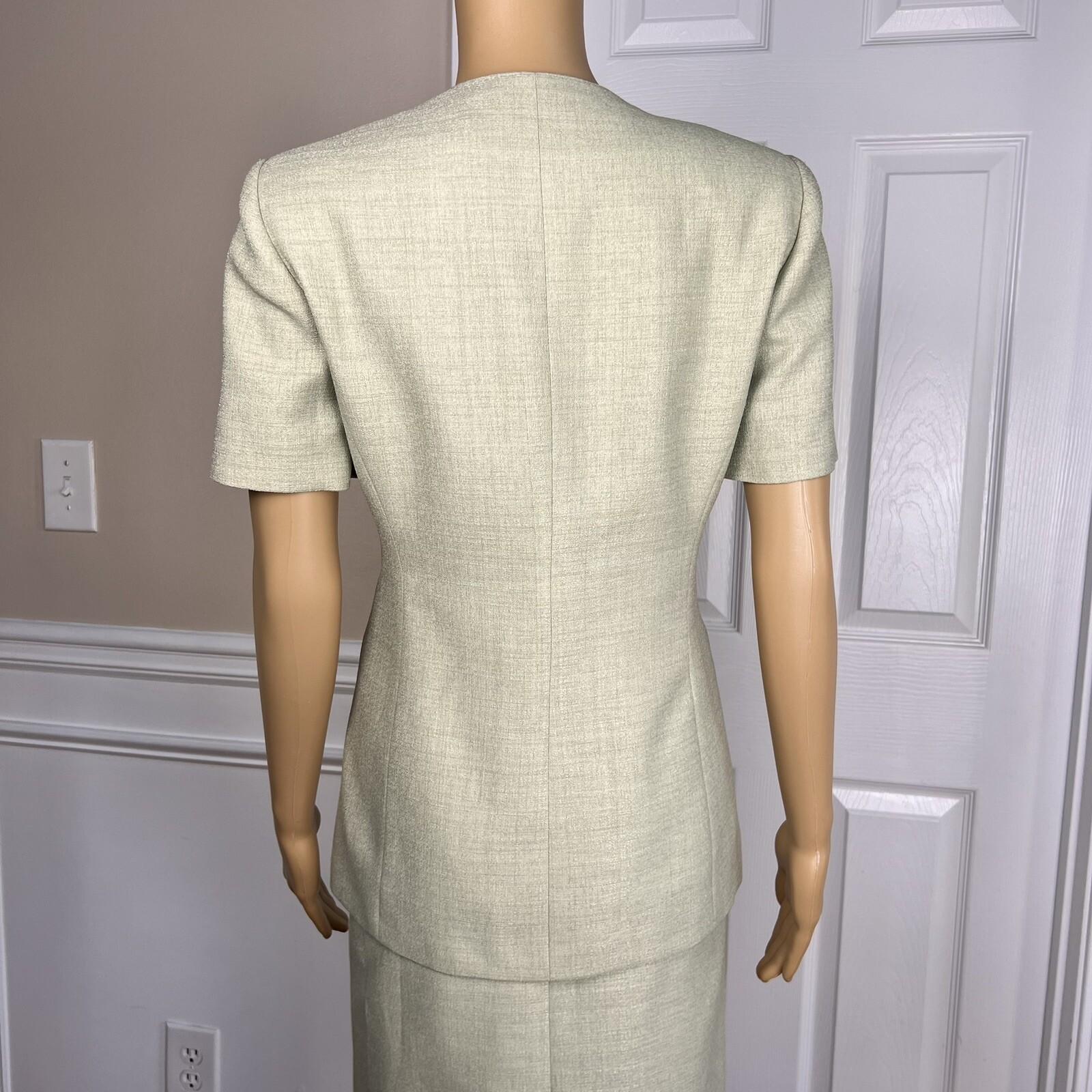 LE SUIT Women 2PC Light Green Polyester Lined Collarless Skirt Suit Size 4P