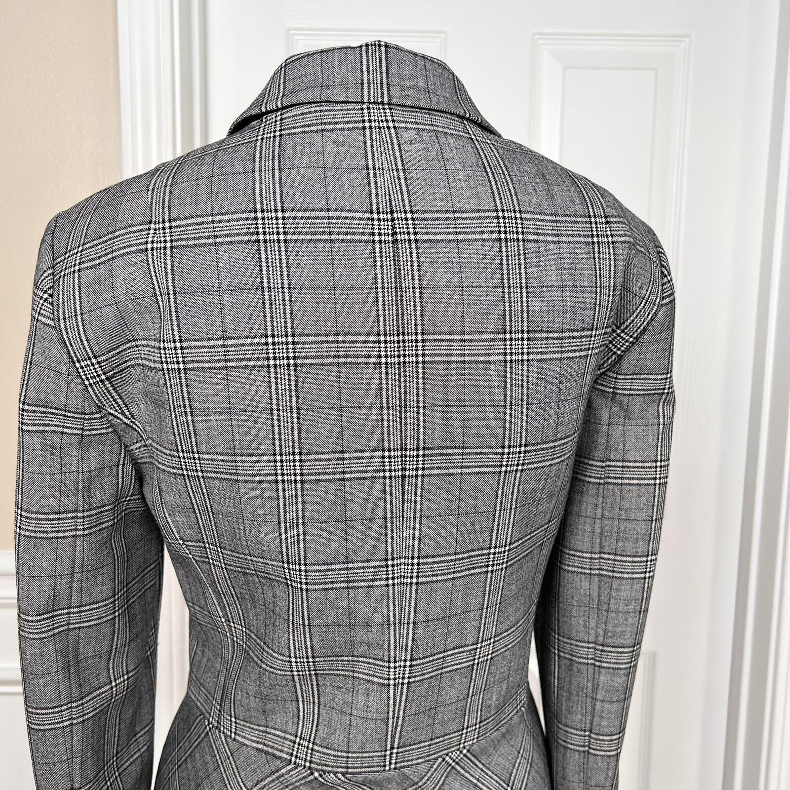 BANANA REPUBLIC 1PC Gray Striped Polyester Spandex Lined  Ruffle Blazer Size 2