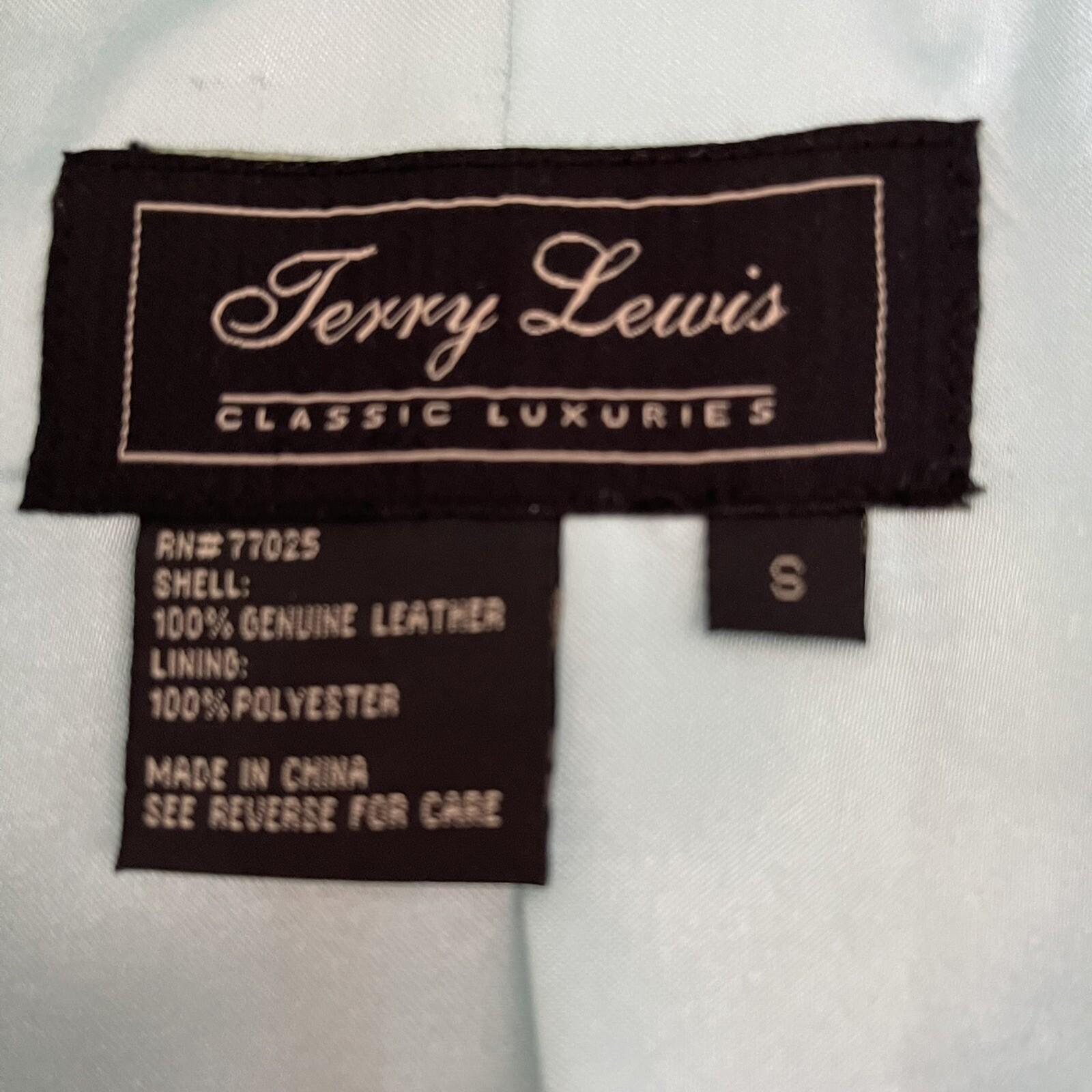 TERRY LEWIS Classic Luxuries Women 3/4 Sleeves Turquoise Leather Jacket Size S