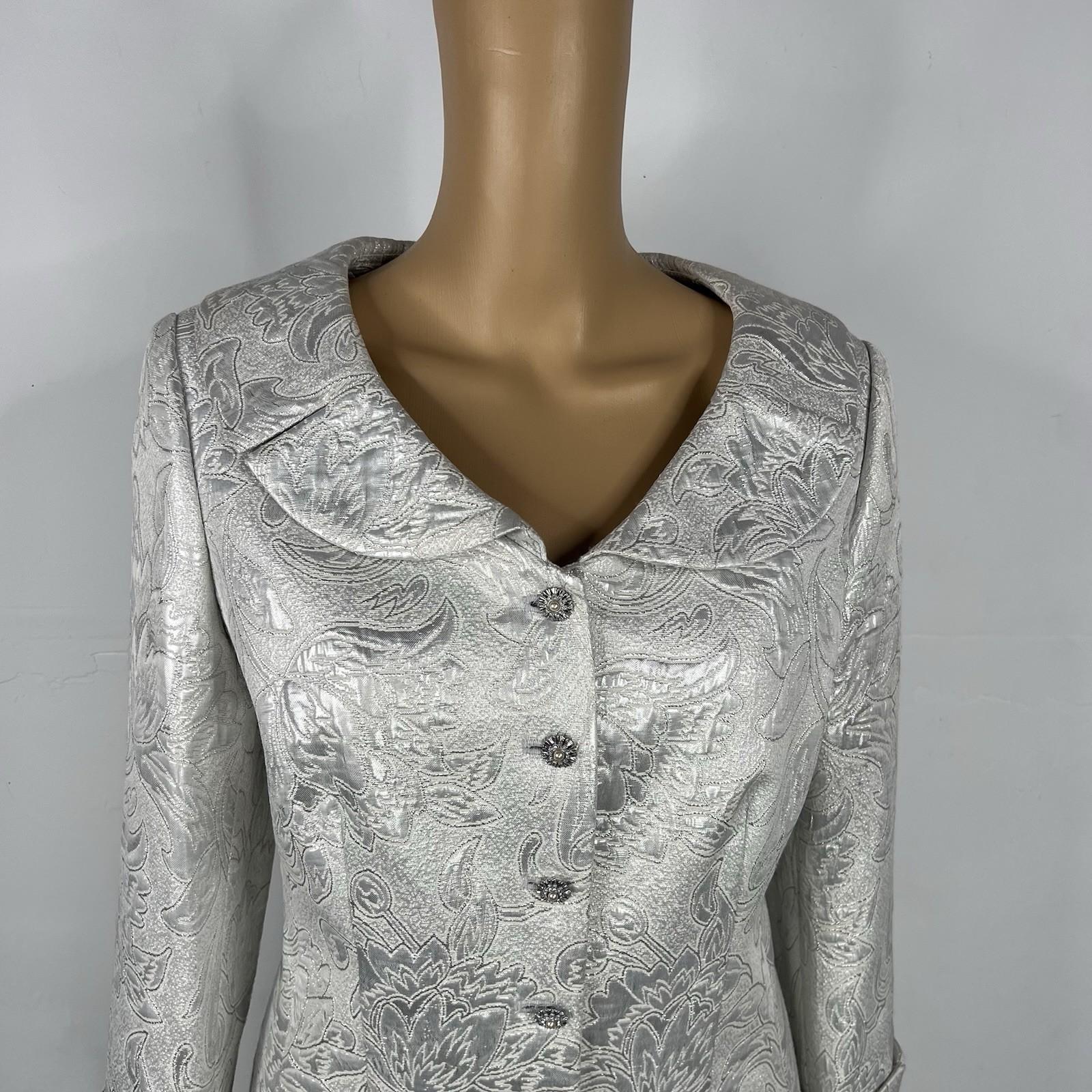 Jones New York Cotton Metallic Skirt Suit 12P Silver Shawl Collar 3/4 Timeless