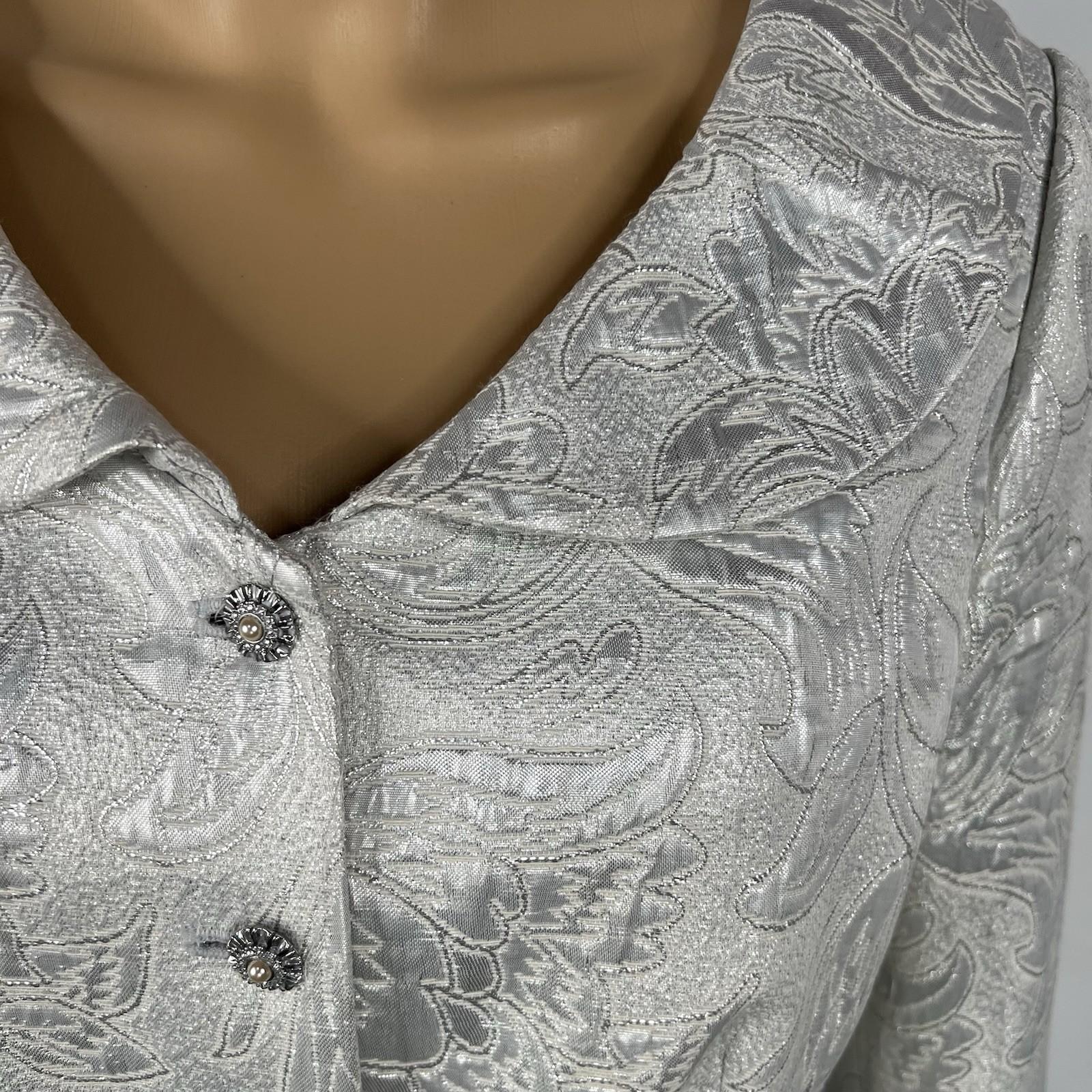 Jones New York Cotton Metallic Skirt Suit 12P Silver Shawl Collar 3/4 Timeless