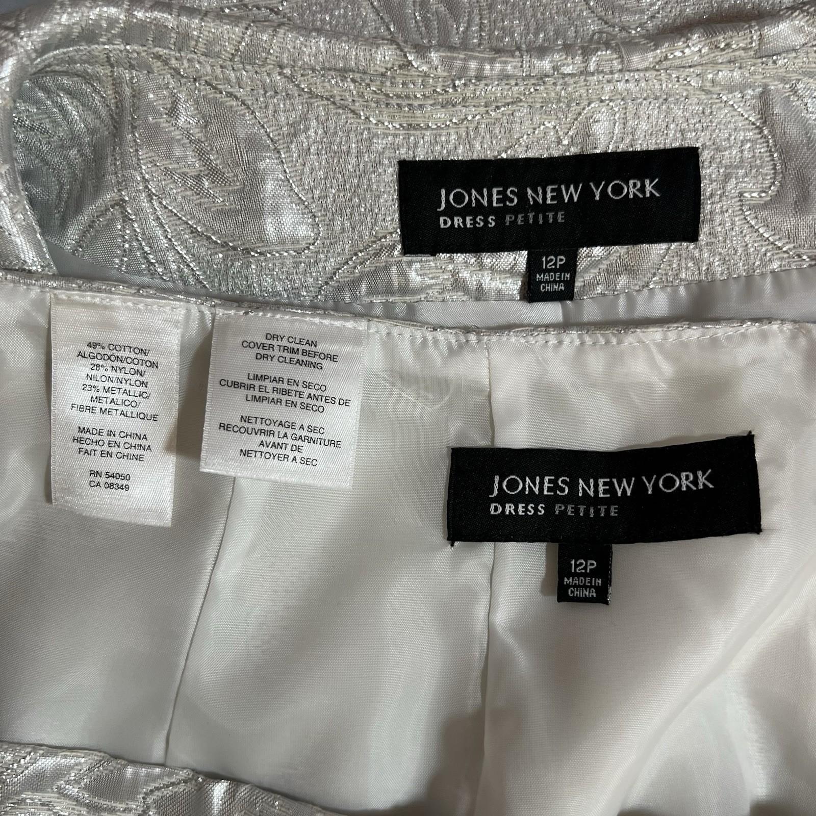 Jones New York Cotton Metallic Skirt Suit 12P Silver Shawl Collar 3/4 Timeless