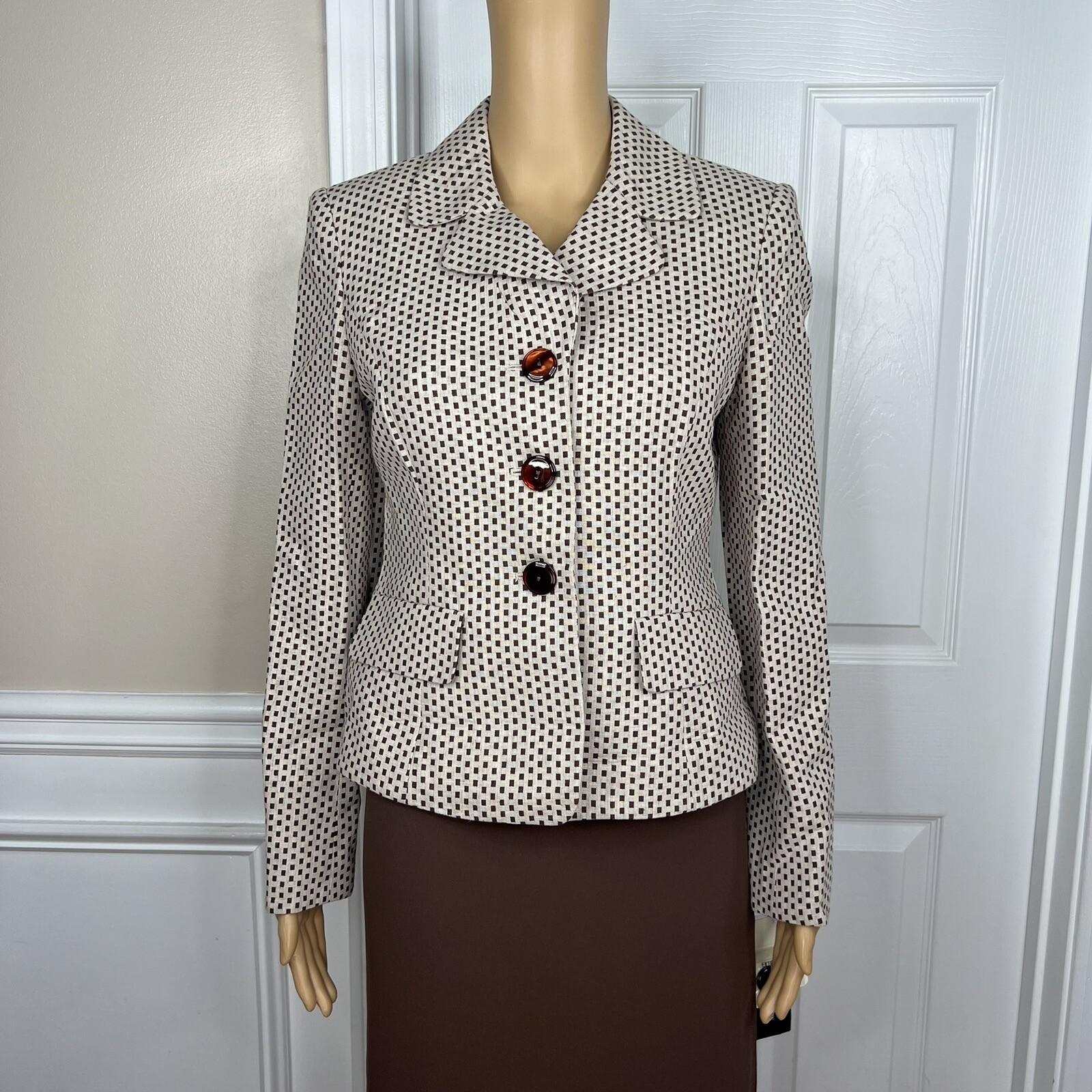 New Jones New York 2PC Brown Beige Polyester Notch Collar Skirt Suit Size 4
