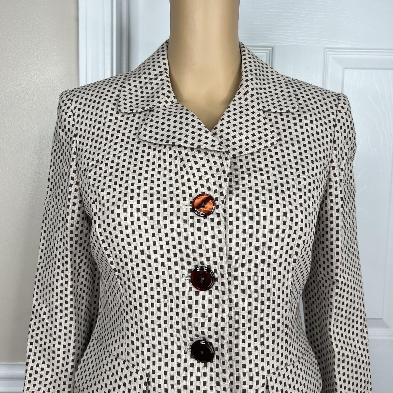 New Jones New York 2PC Brown Beige Polyester Notch Collar Skirt Suit Size 4