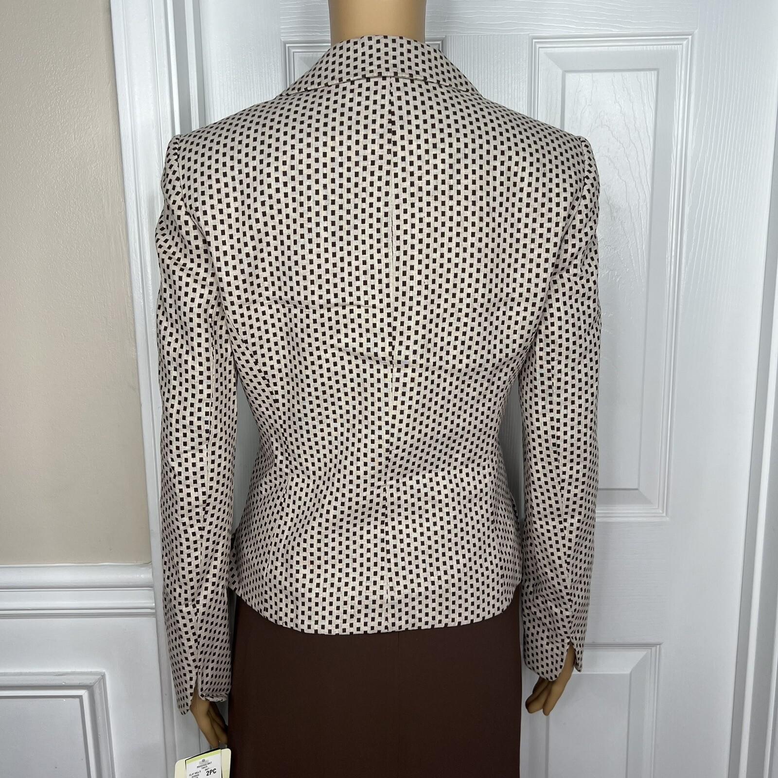 New Jones New York 2PC Brown Beige Polyester Notch Collar Skirt Suit Size 4