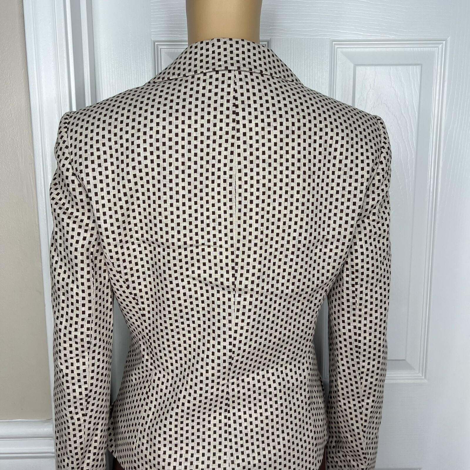 New Jones New York 2PC Brown Beige Polyester Notch Collar Skirt Suit Size 4