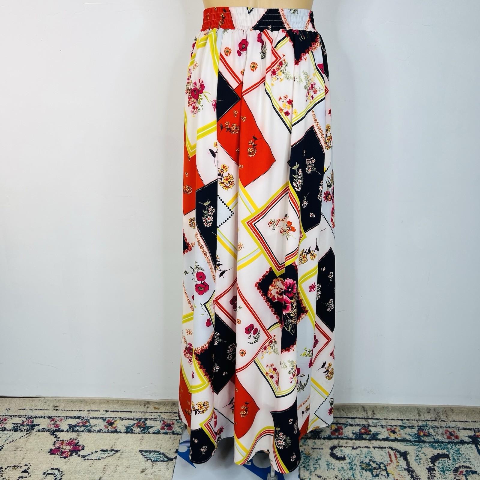 New York & Company Maxi Skirt Size XS/S Multicolored Long Slit Feminine Timeless