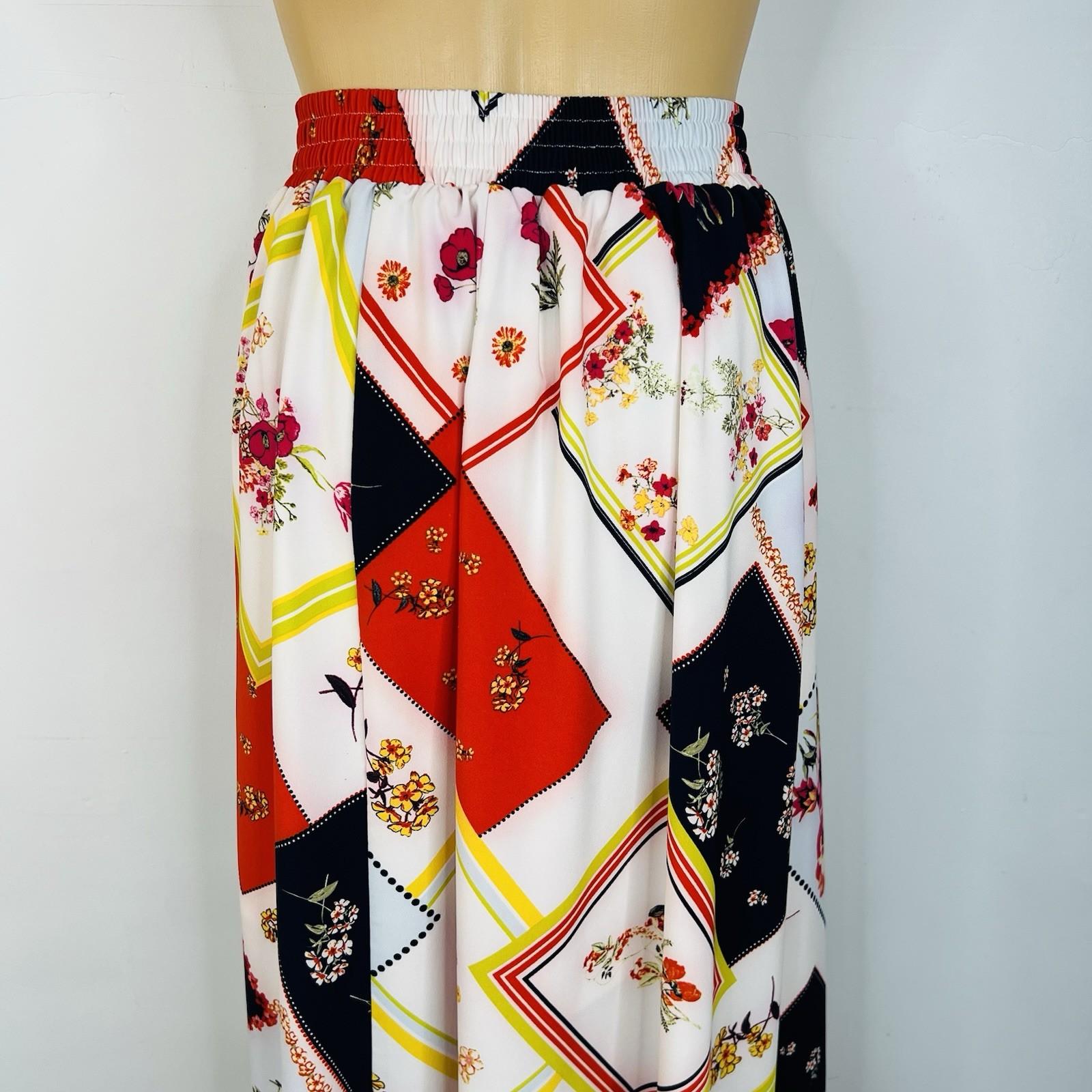 New York & Company Maxi Skirt Size XS/S Multicolored Long Slit Feminine Timeless