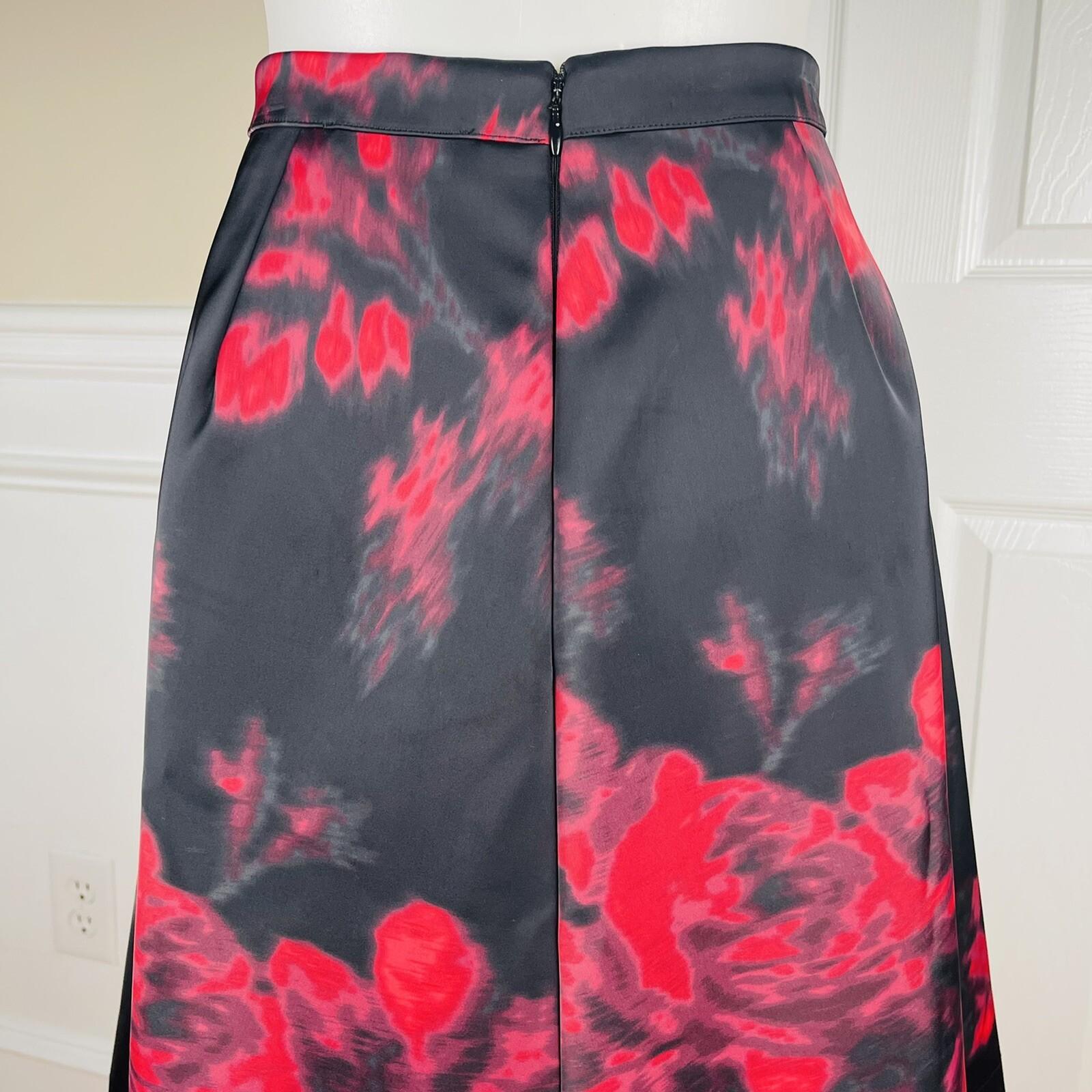 ESSENTIALS ANTWERP  Scuba Stretch Skirt Size Eur 38 Pleated Flare Floral Preppy