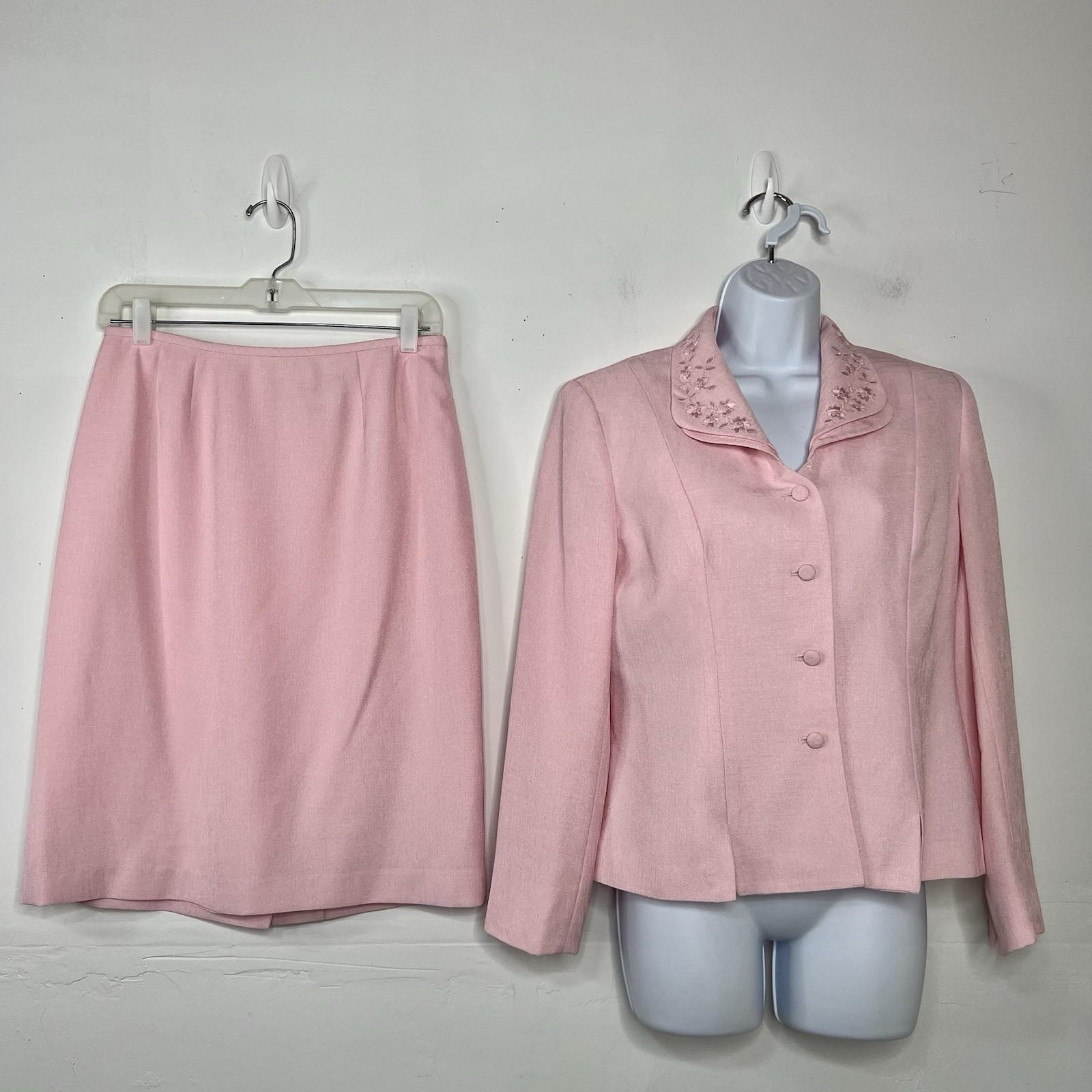 10-6711.jpg Kasper Polyester Skirt Suit 8P Rose Shawl Collar Lined Embroidered Timeless 2PC