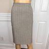 Le Suit Women Polyester Spandex Skirt Suit Size 14P Gray Lined Pockets 2PC