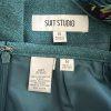 Suit Studio Polyester Skirt Suit Scarf Size 8 Green Notch Collar Pleated 2PC