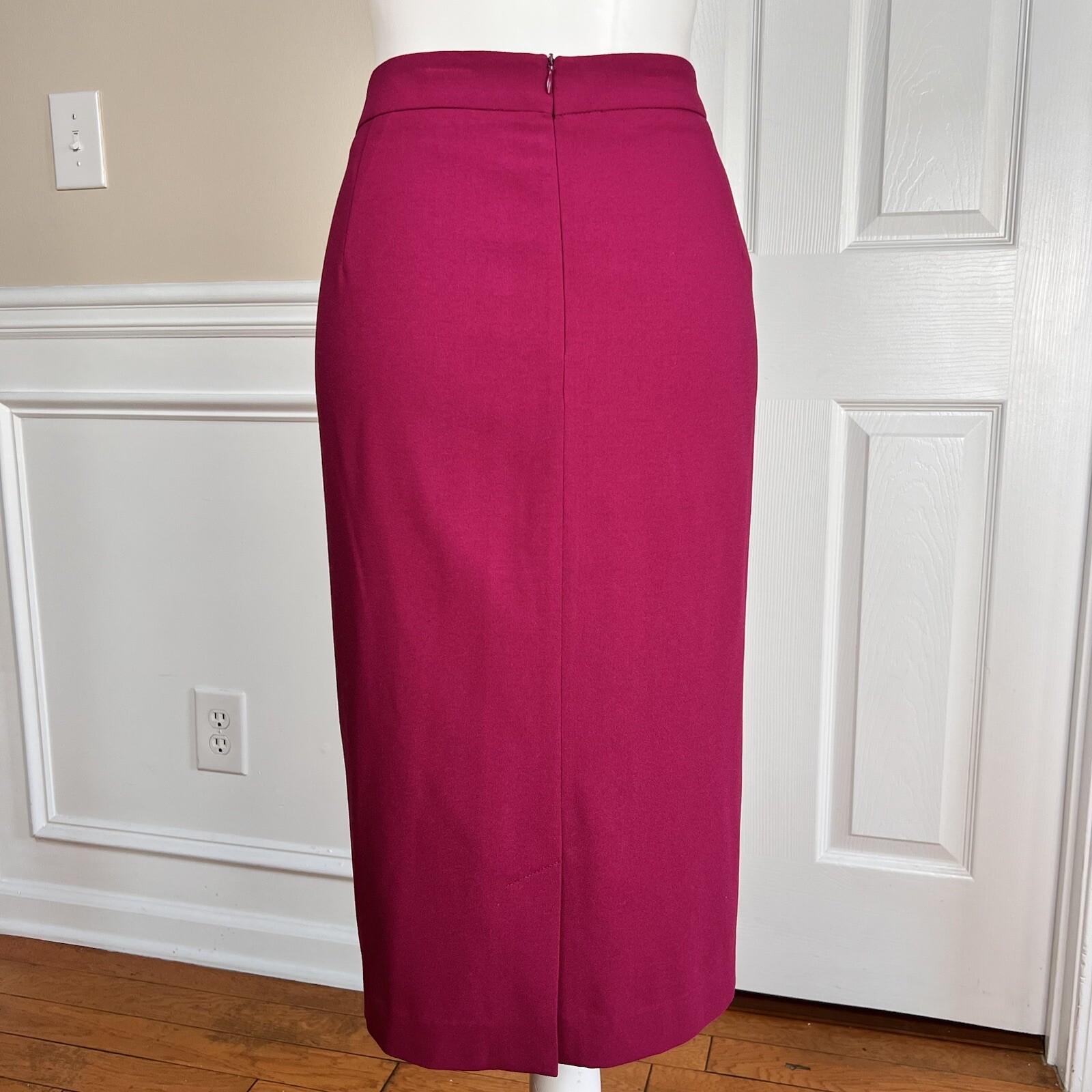 MONROE AND MAIN Women 2PC Burgundy Spandex Rayon Polyester Skirt Suit Size 16