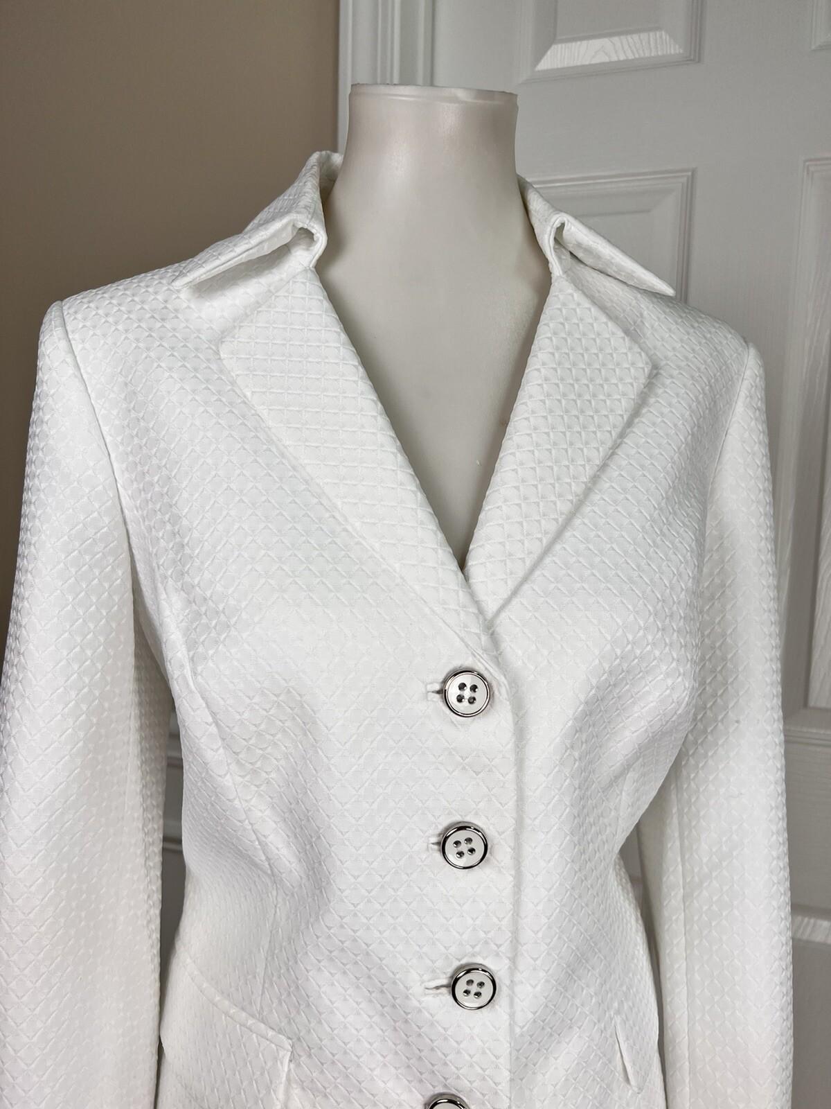 EMILY Polyester Skirt Suit Size 8 White Lined Notch Collar Twill  Cocktail 2PC