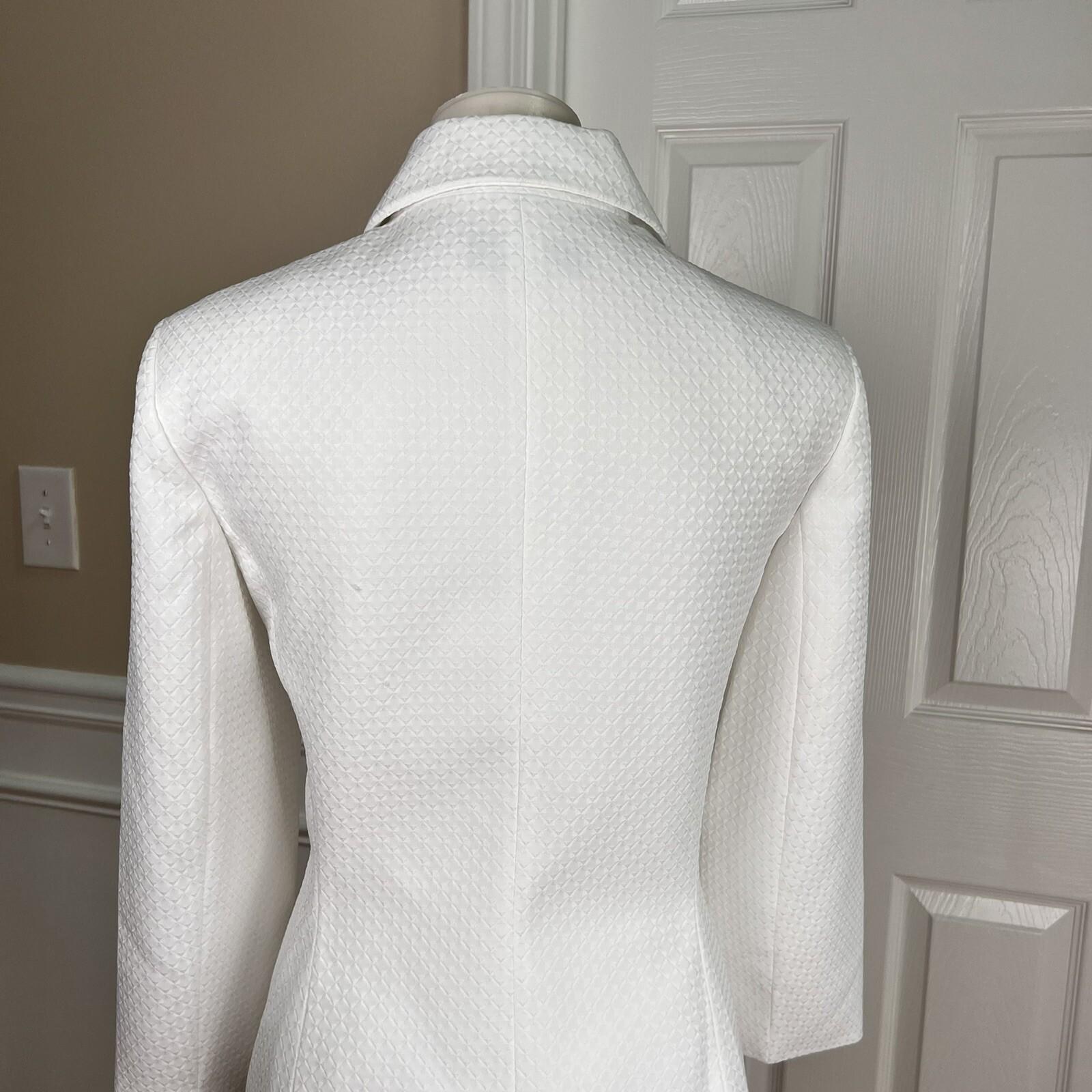 EMILY Polyester Skirt Suit Size 8 White Lined Notch Collar Twill  Cocktail 2PC