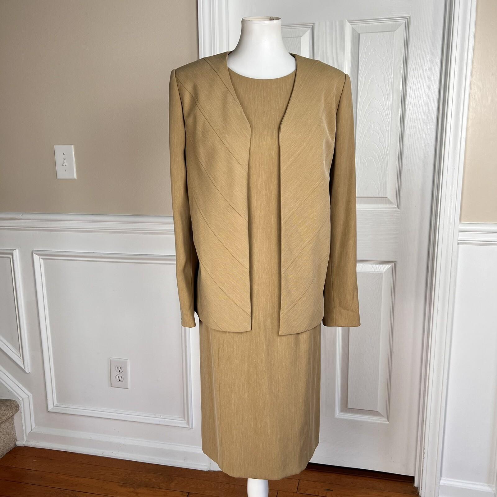 Anne Klein Women Polyester Dress Suit Size 10 Peanut Lined Collarless 2PC