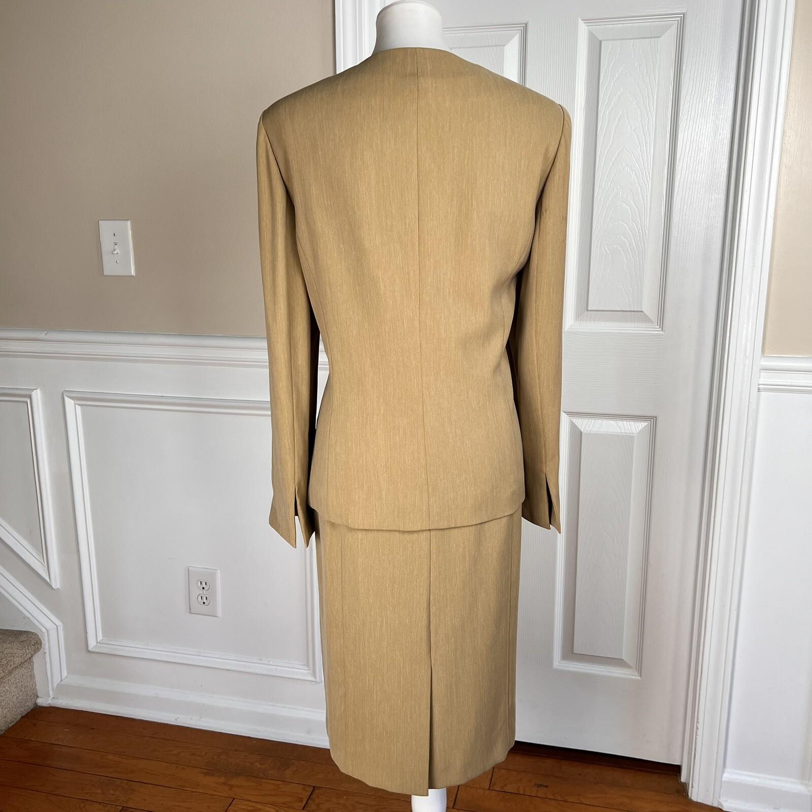 Anne Klein Women Polyester Dress Suit Size 10 Peanut Lined Collarless 2PC