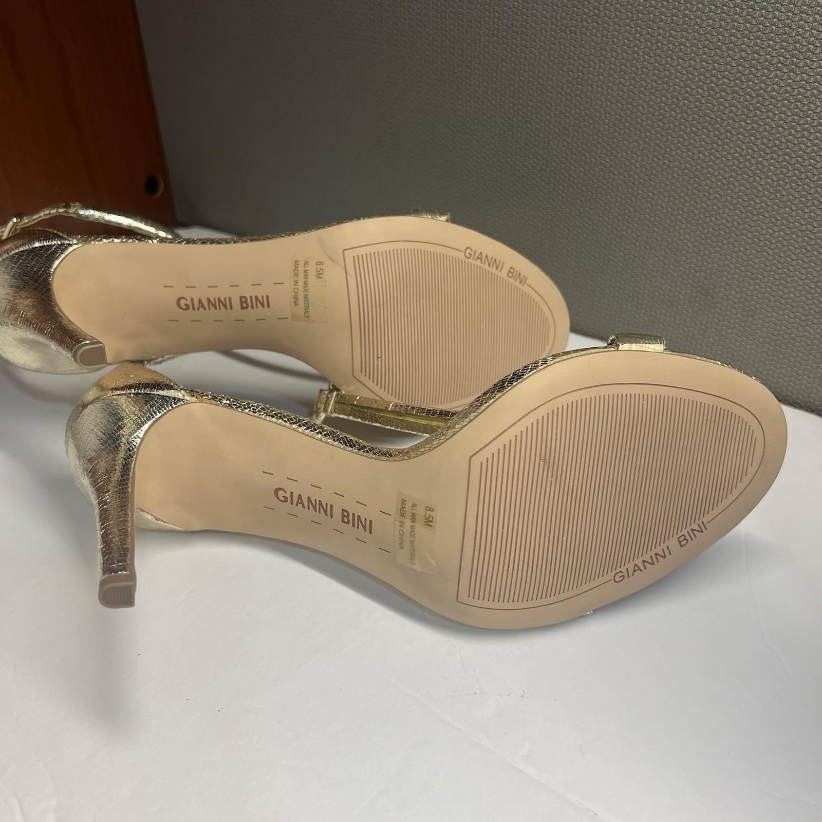 Gianni Bini Antonia Sandals Size 8.5M Gold Metallic T Strap High Heel Stiletto