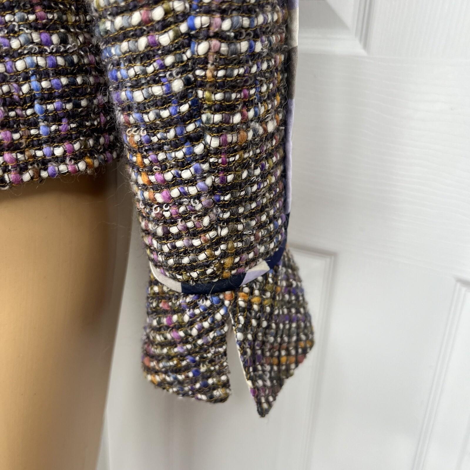 10-7137.jpg Feraud Upper Cloth Virgin Wool Silk Blazer Size 12 Multicolor Bell Sleeves Lined