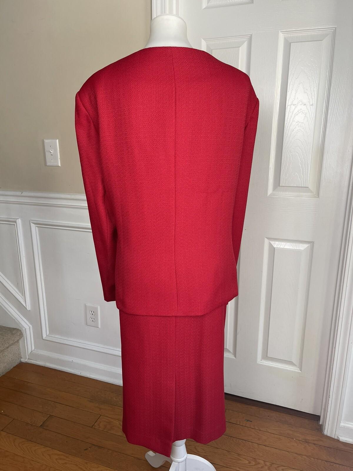 10-7141.jpg New EMILY Women 2PC Red Polyester Ruffle Collarless Skirt Suit Size 32W MSRP0