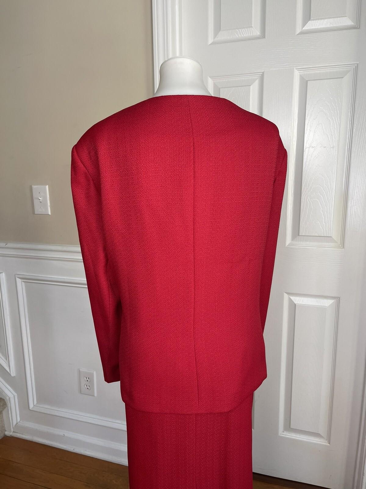 10-7142.jpg New EMILY Women 2PC Red Polyester Ruffle Collarless Skirt Suit Size 32W MSRP0