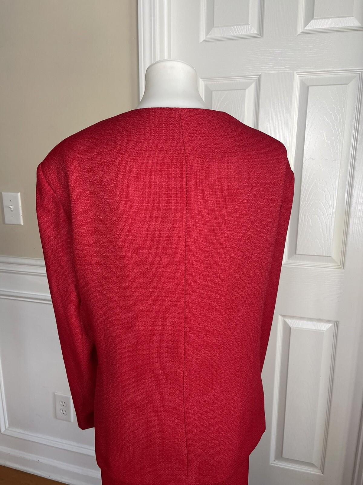 10-7143.jpg New EMILY Women 2PC Red Polyester Ruffle Collarless Skirt Suit Size 32W MSRP0