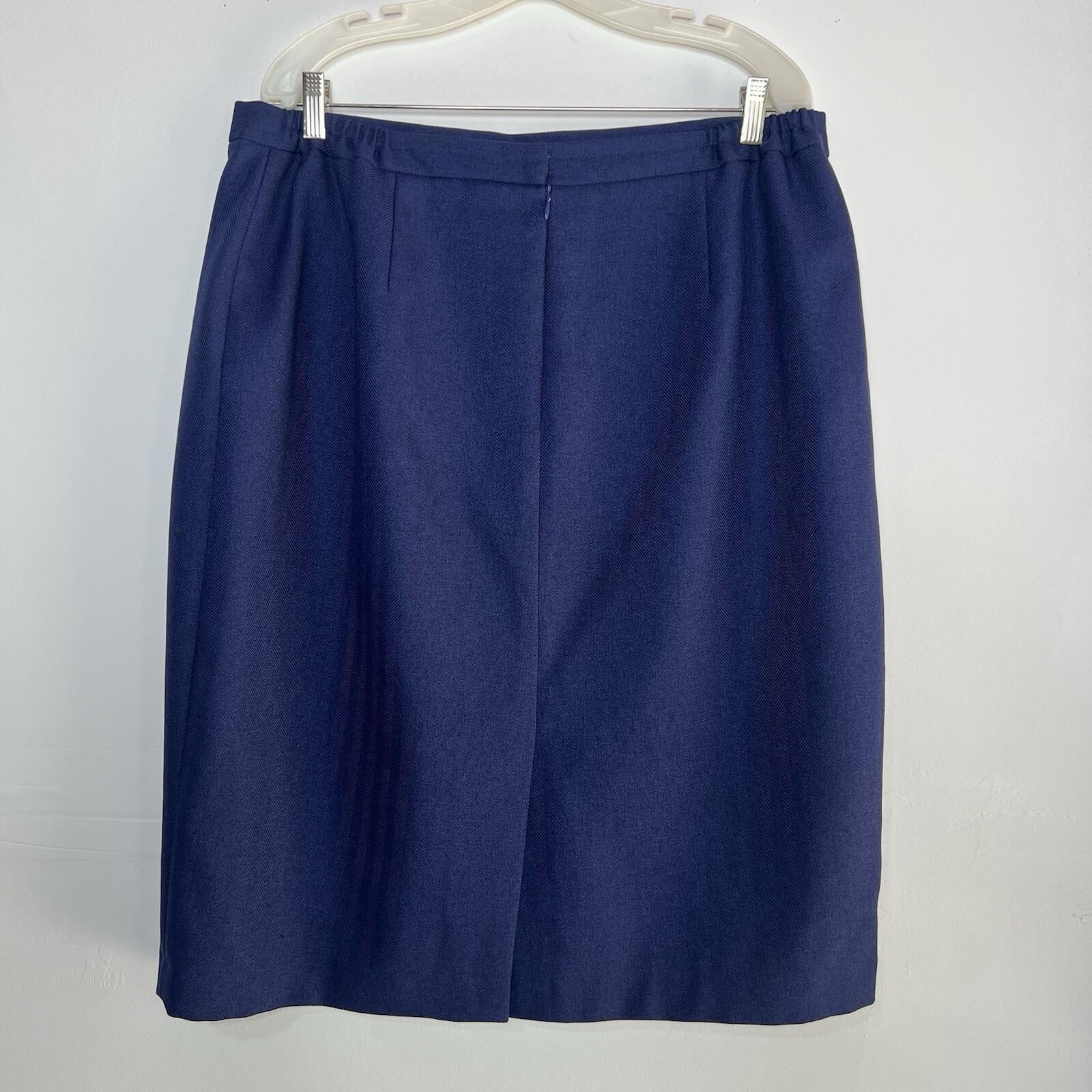 Le Suit Polyester Skirt Suit Size 16W Purple Shawl Collar Lined Career 2PC