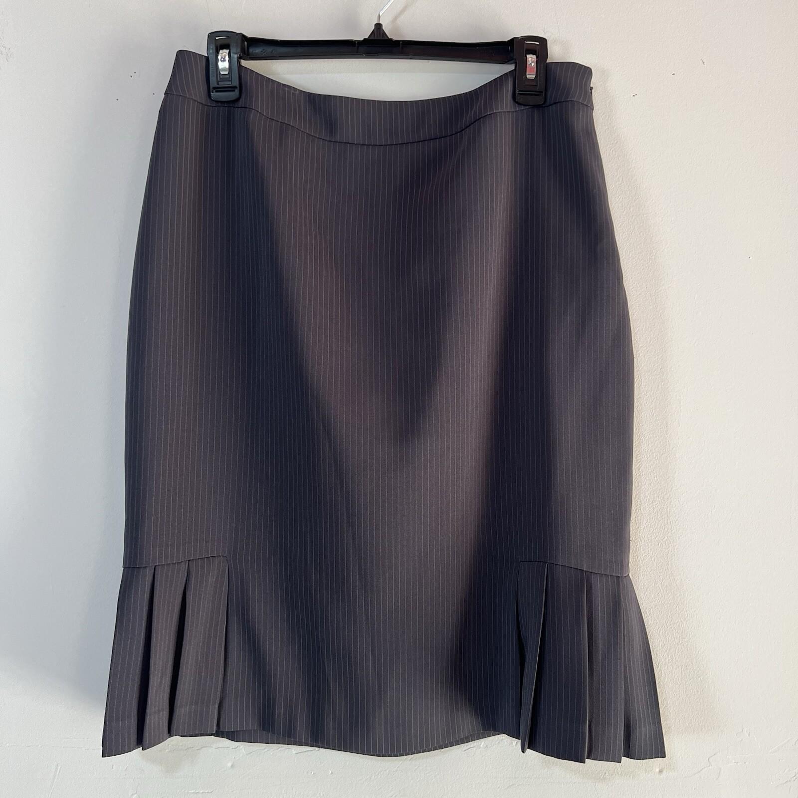 Tahari ASL Rayon Polyester Skirt Suit Size 10 Gray Striped Notch Collar 2PC