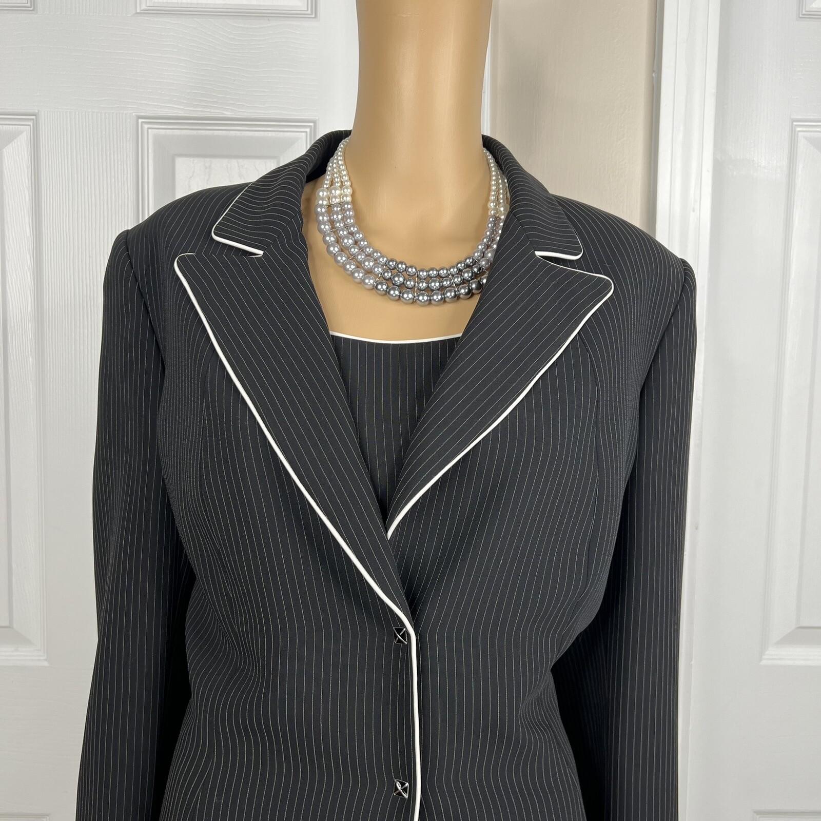 Tahari ASL Polyester Blend Pant Suit Top Size 16P Black Striped Lined 3PC Career