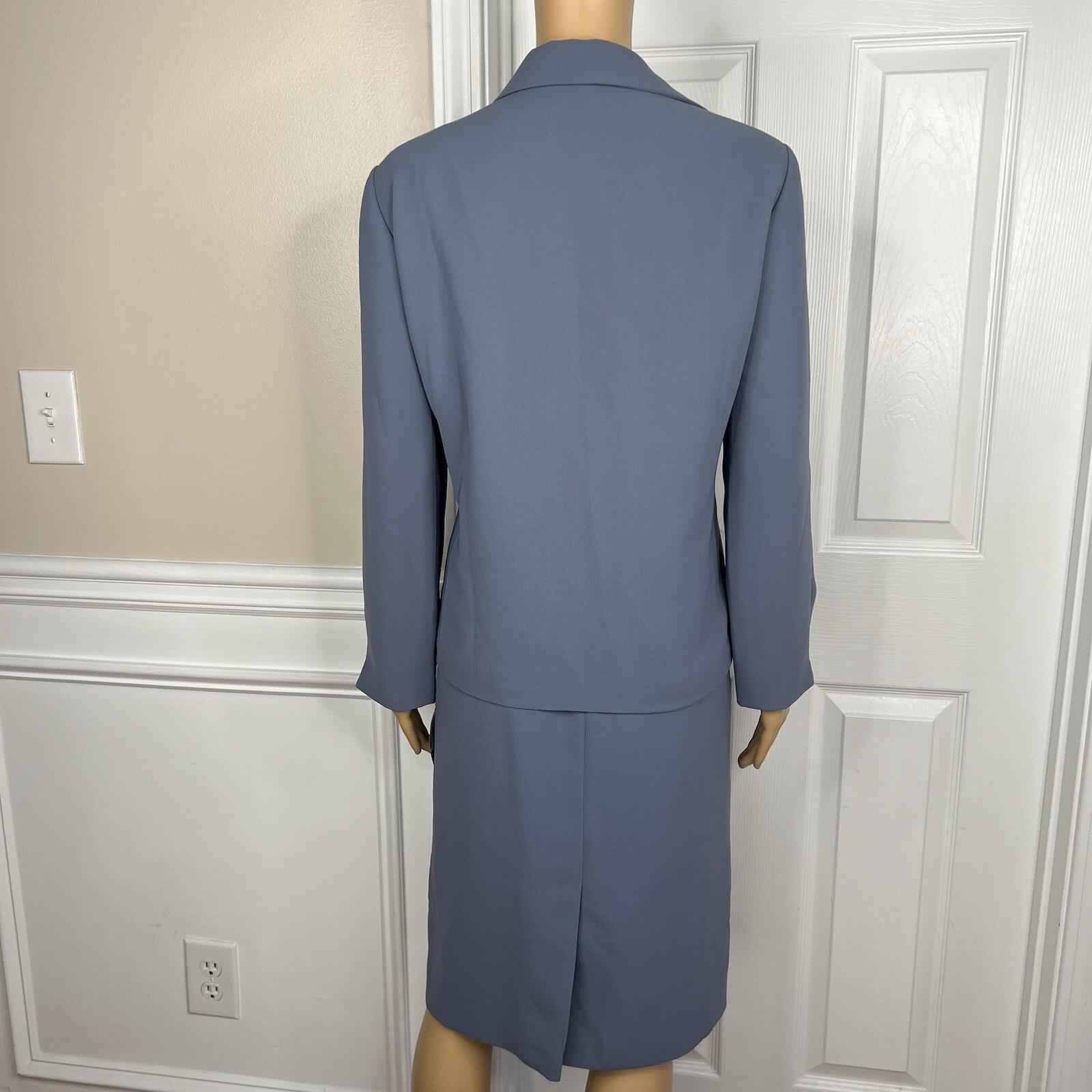 Le Suit Women Polyester Skirt Suit Size 12P  Century Blue Open Front 2PC New