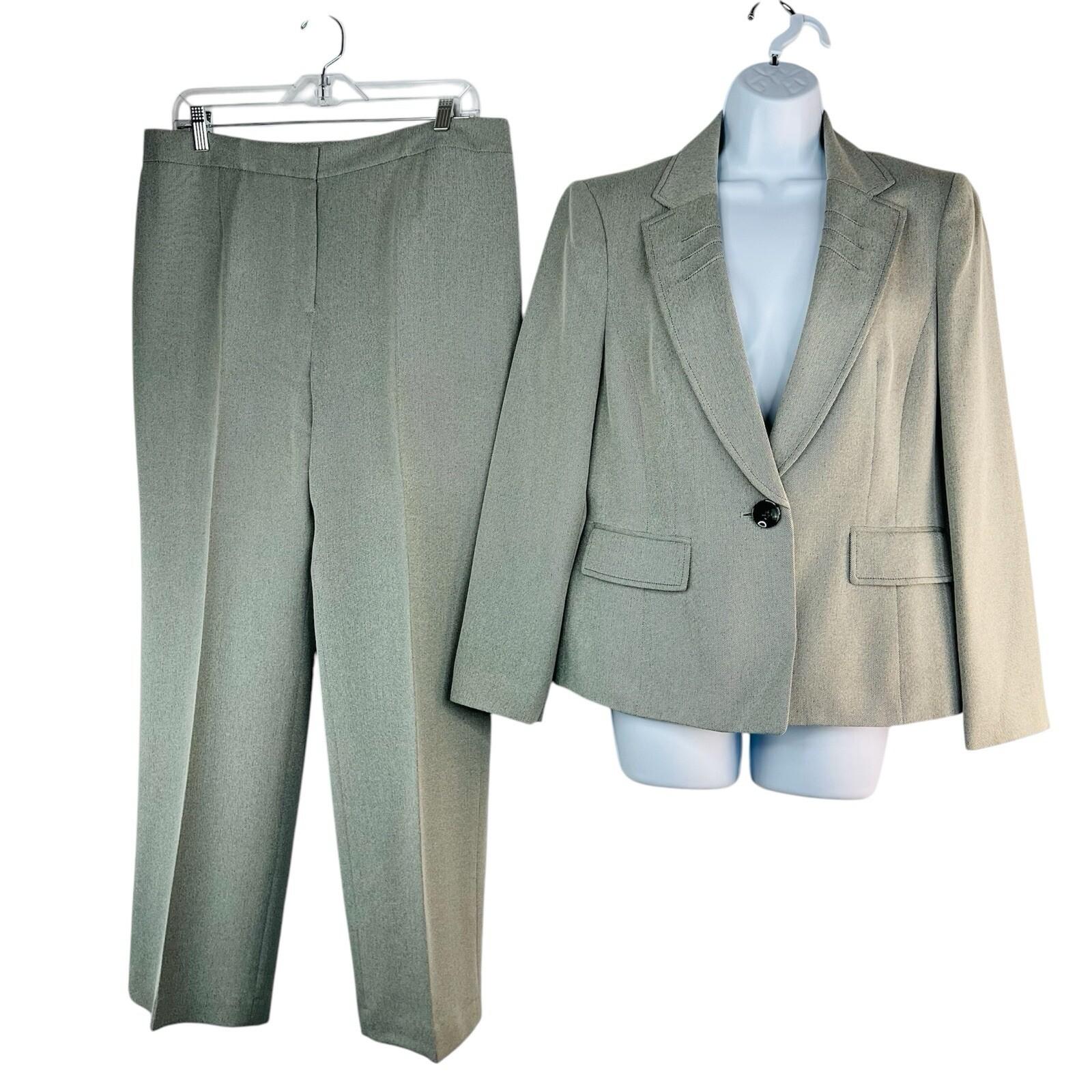 Le Suit Women Polyester Pant Suit 12P Light Gray Notch Collar Crepe Career 2PC
