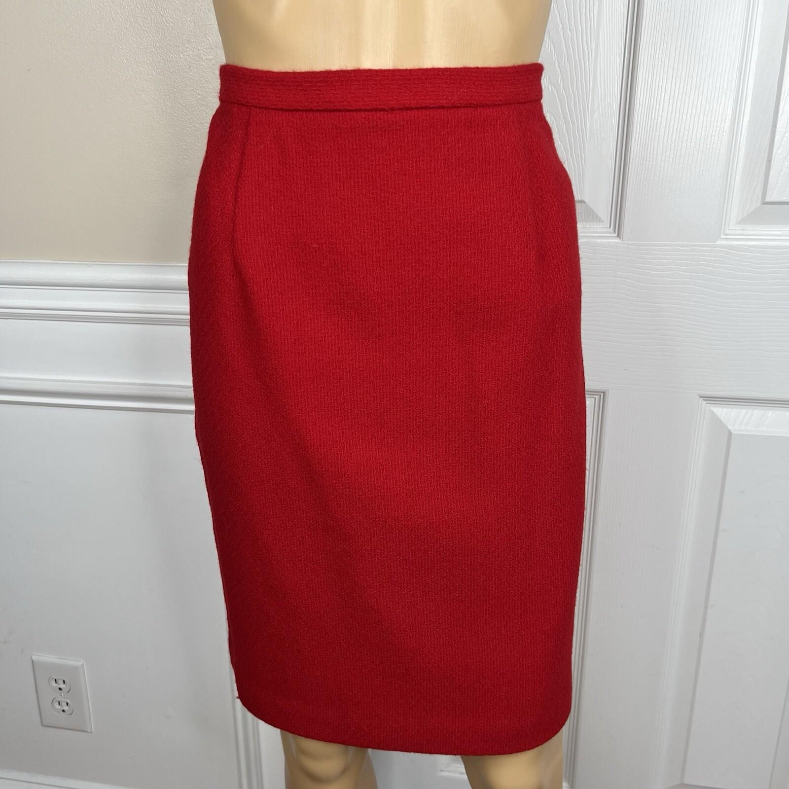 Lillie Rubin Exclusive Vintage Wool Skirt Suit Size 8 Red Lined Notch Collar 2PC