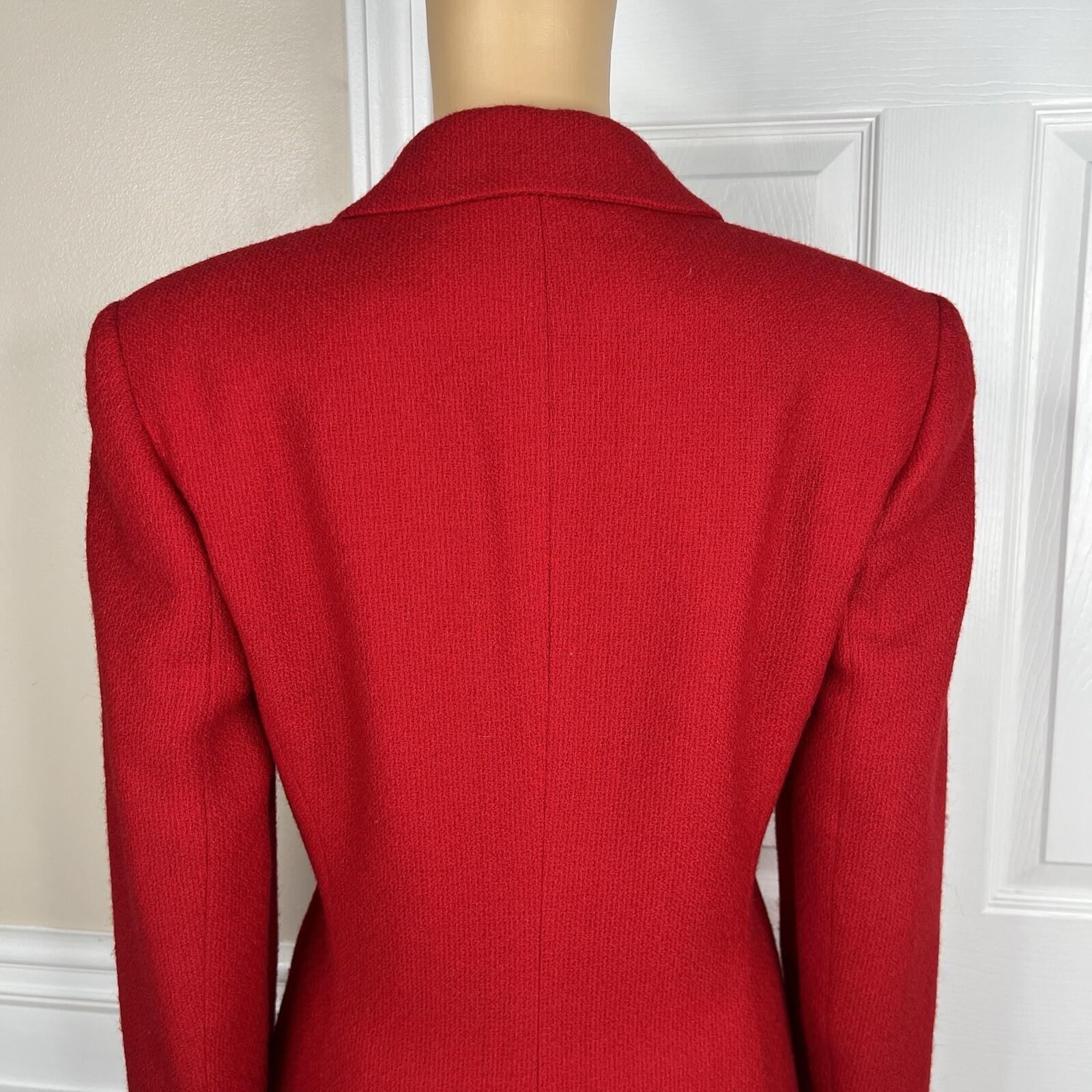 Lillie Rubin Exclusive Vintage Wool Skirt Suit Size 8 Red Lined Notch Collar 2PC
