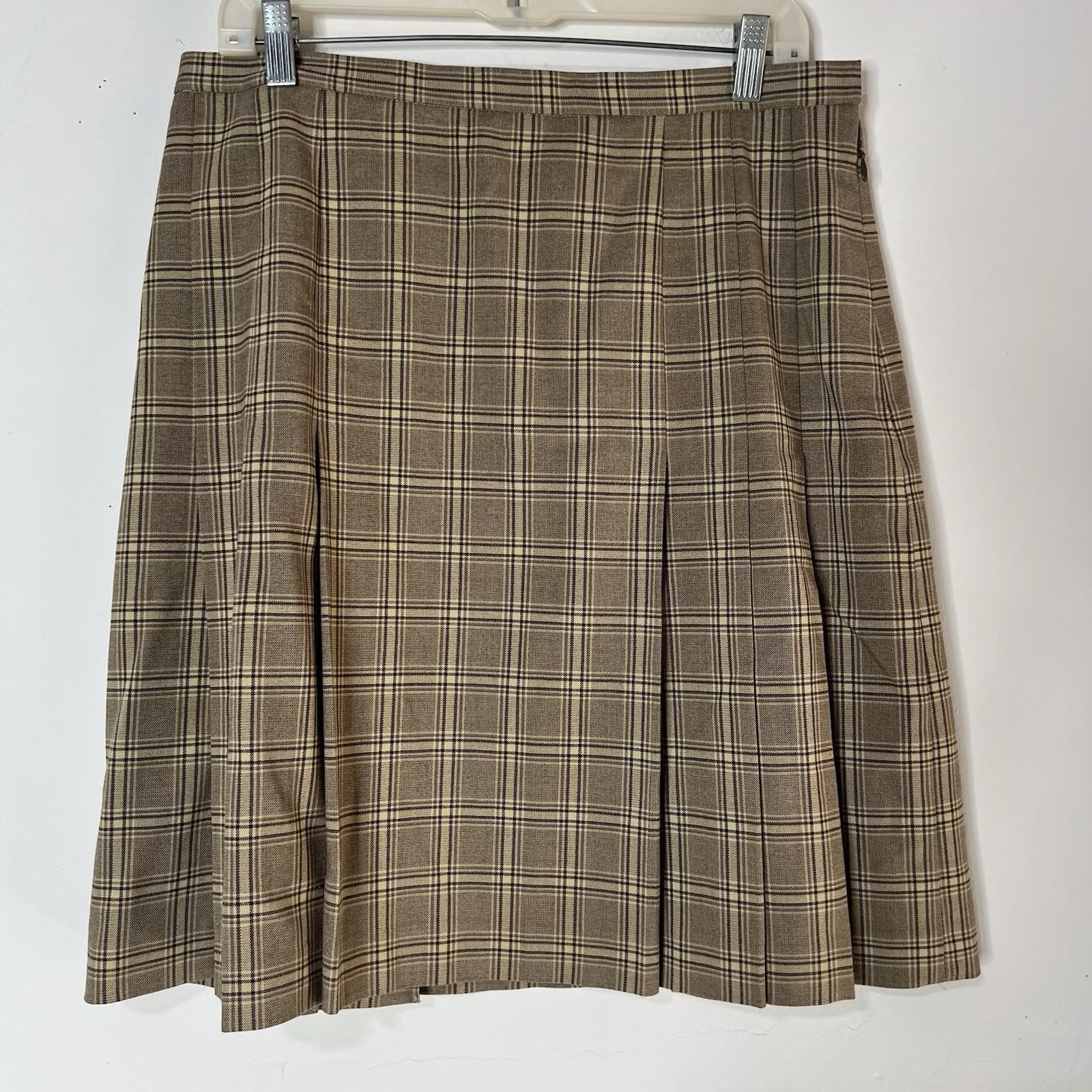 Tahari ASL Polyester Rayon Stretch Skirt Suit 14 Beige Striped Pleated Plaid