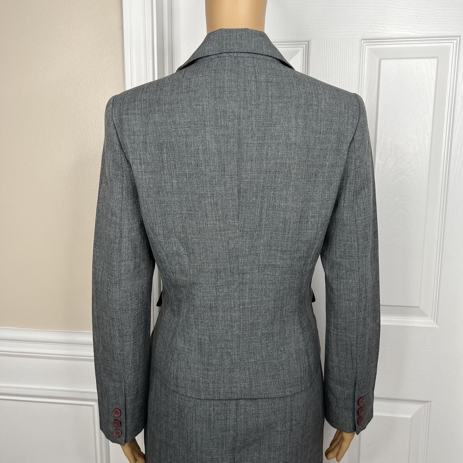 Biacci Women Polyester Skirt Suit Size 6 Gray Lined Peak Collar 2PC Career