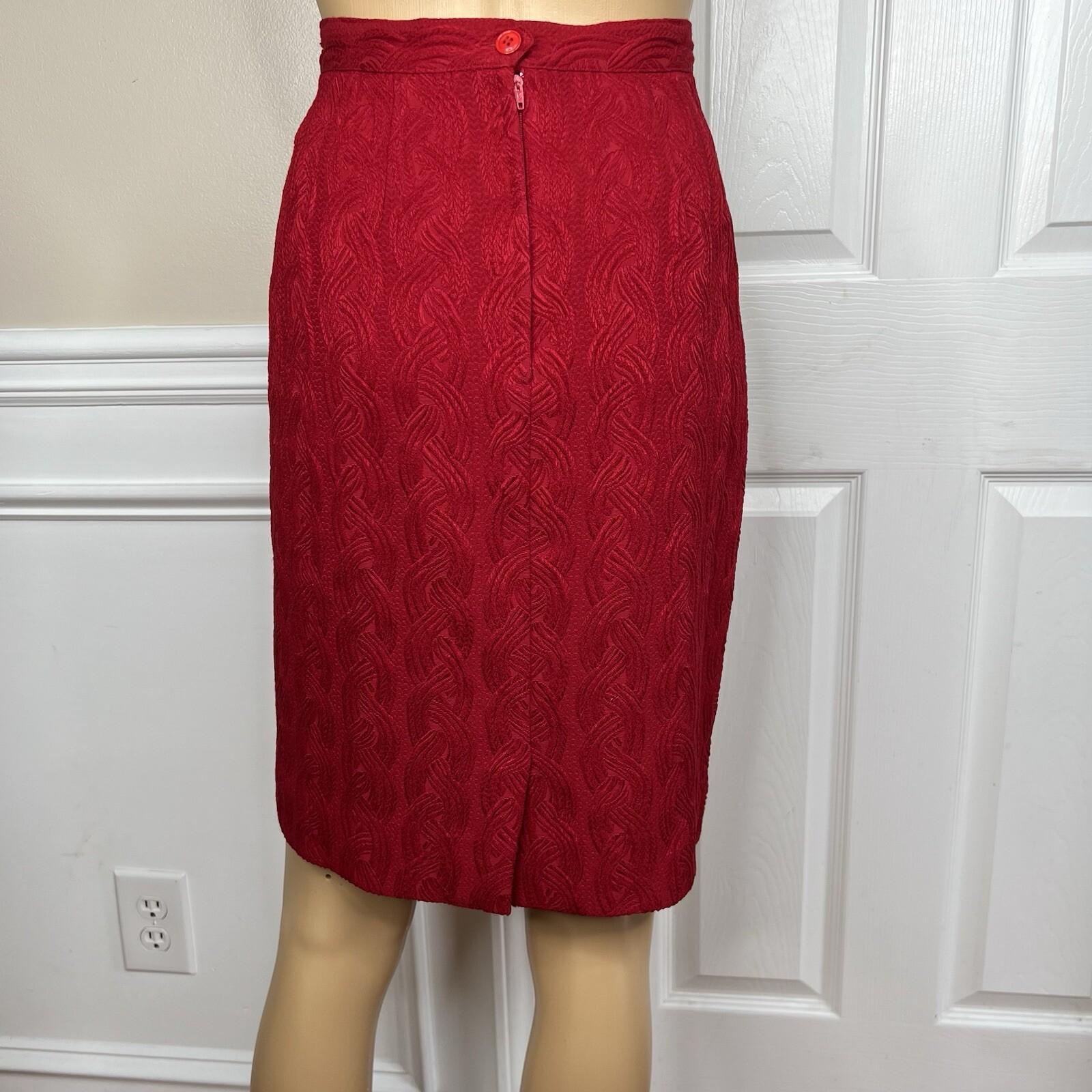 Albert Nipon Vtg Wool Acetate Blend Red Skirt Suit Size 6 Lined Collarless Women