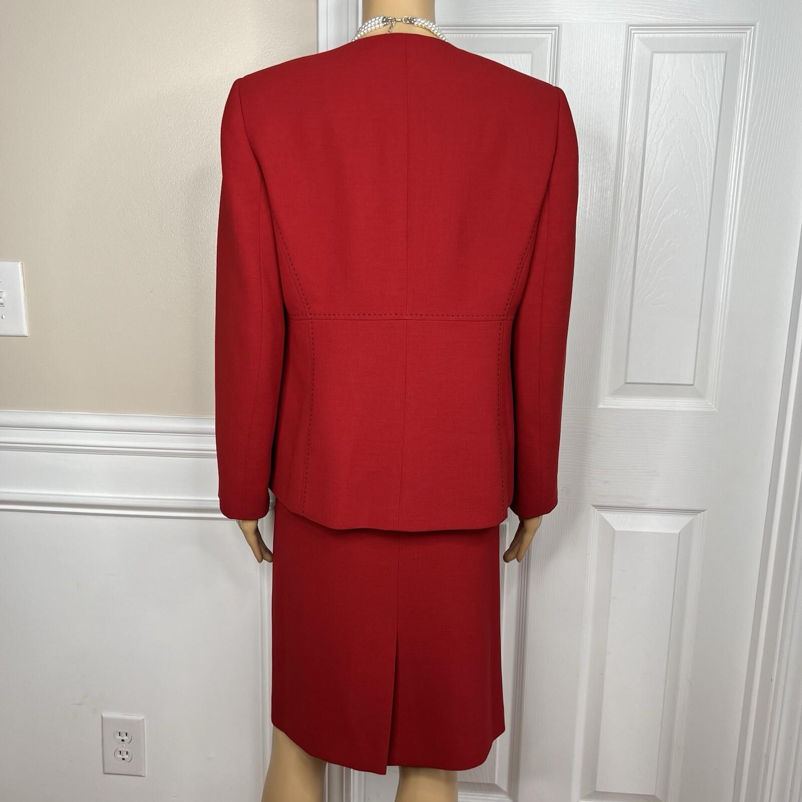 Kasper Polyester Skirt Suit Size 8P Red Lined Open Front Cocktail Career 2PC