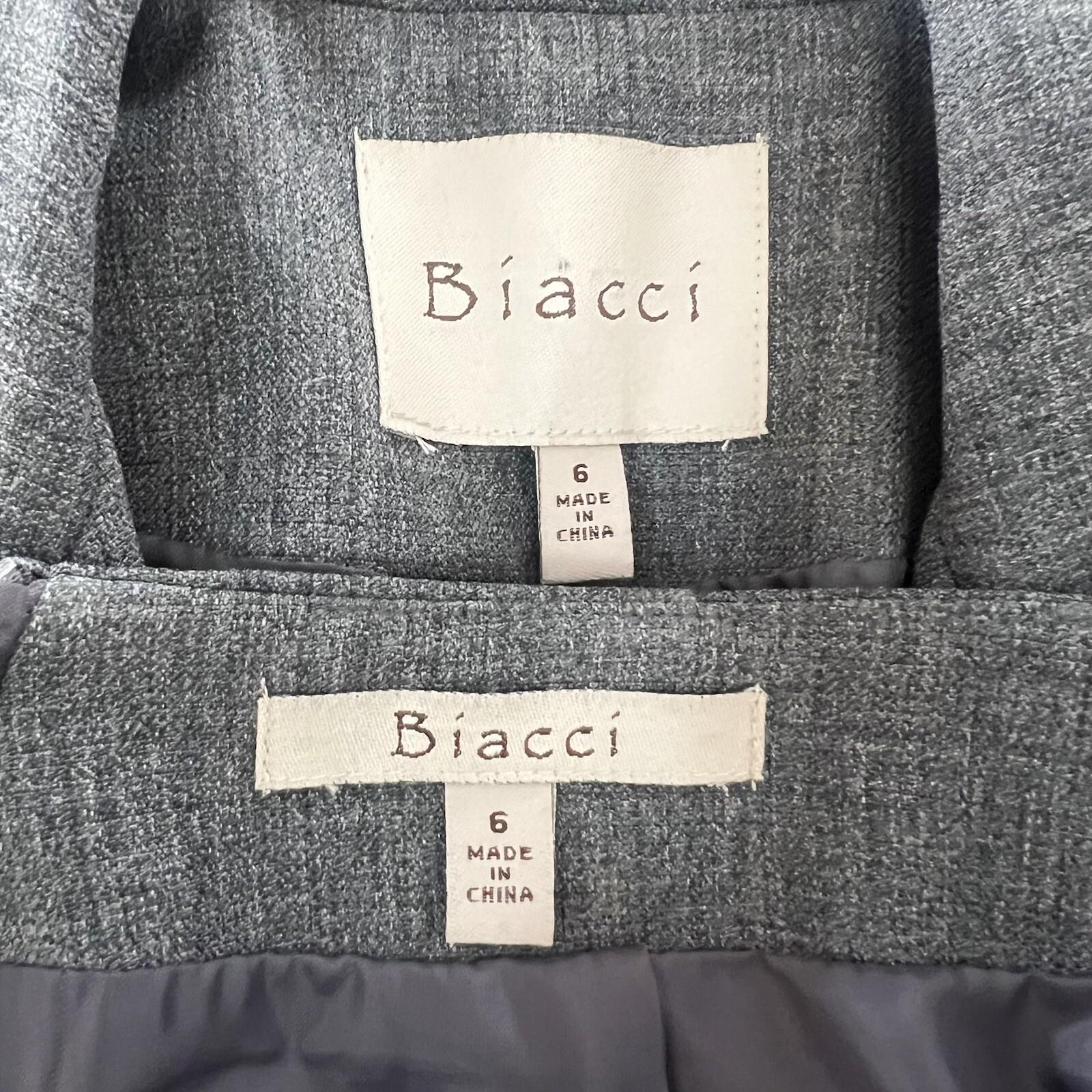 Biacci Women Polyester Skirt Suit Size 6 Gray Lined Peak Collar 2PC Career