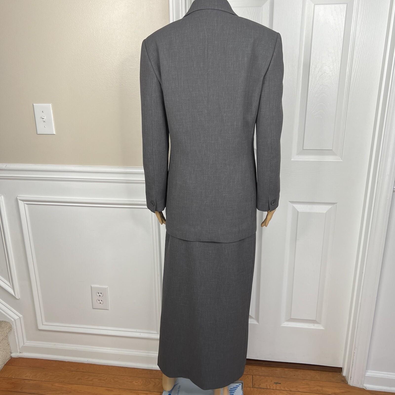Liz Claiborne Polyester Skirt Suit Size 8 Gray Wrap Notch Collar Pockects 2PC
