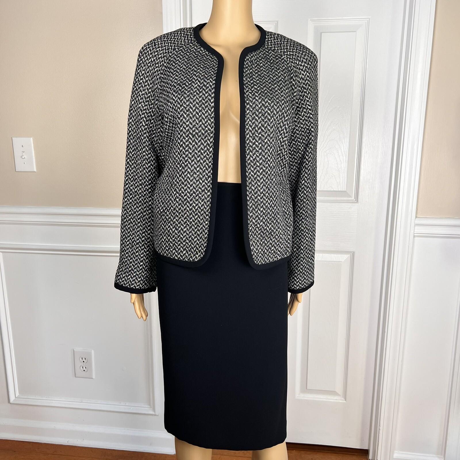 New KASPER 2PC Black White Silk Cotton Polyester Open Front Skirt Suit Size 10