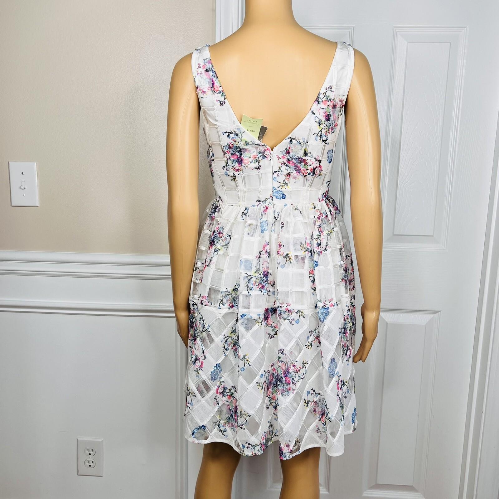 New MAEVE Anthropologie Floral Peony Garden V-Neck Flared Dress Size 0P 8