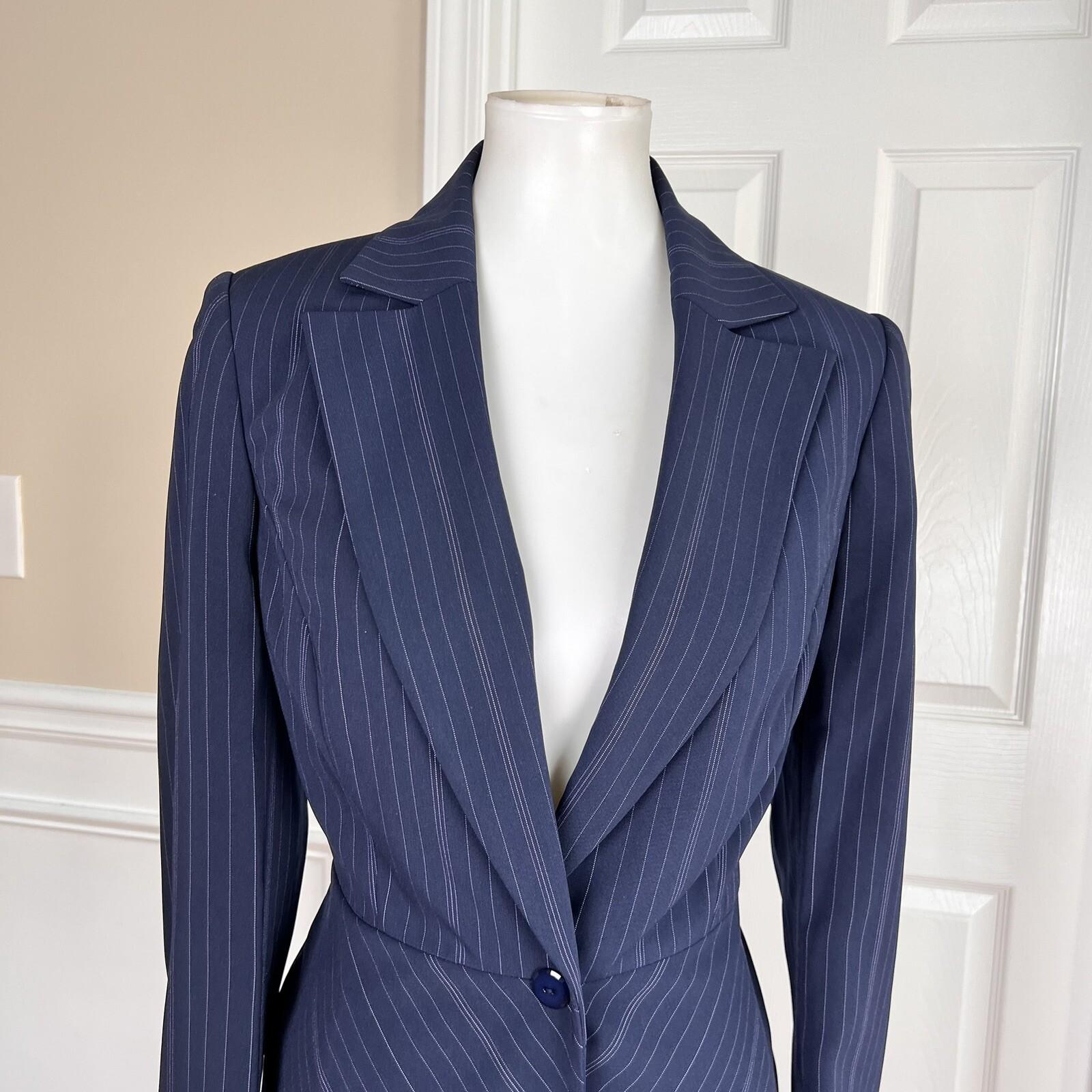 New LIZ CLAIBORNE Women Dark Blue Striped Polyester Rayon Lined Blazer Size 8