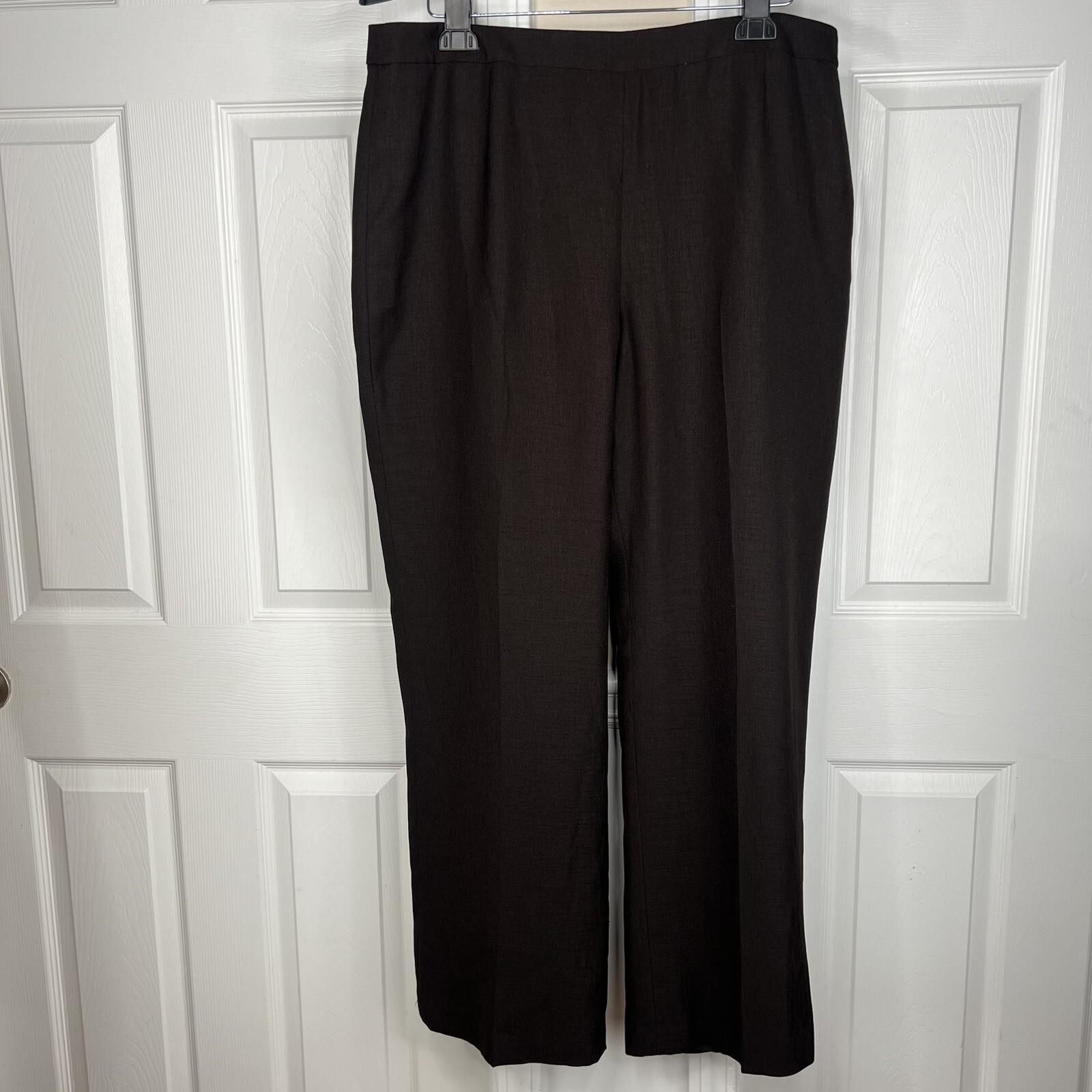 10-8682.jpg Suit Studio Women Polyester Pant Suit Size 18 Green Brown Belted Peak Collar 2PC