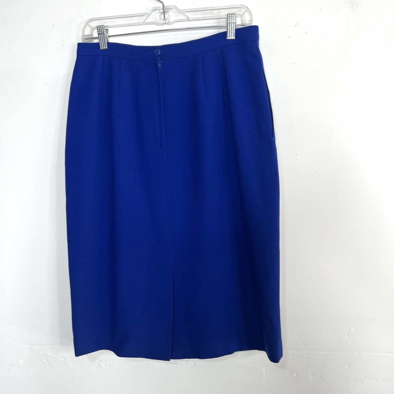 10-8701.jpg KASPER Vintage 2PC Wool Collarless Skirt Suit Size 12P Royal Blue Embroidered