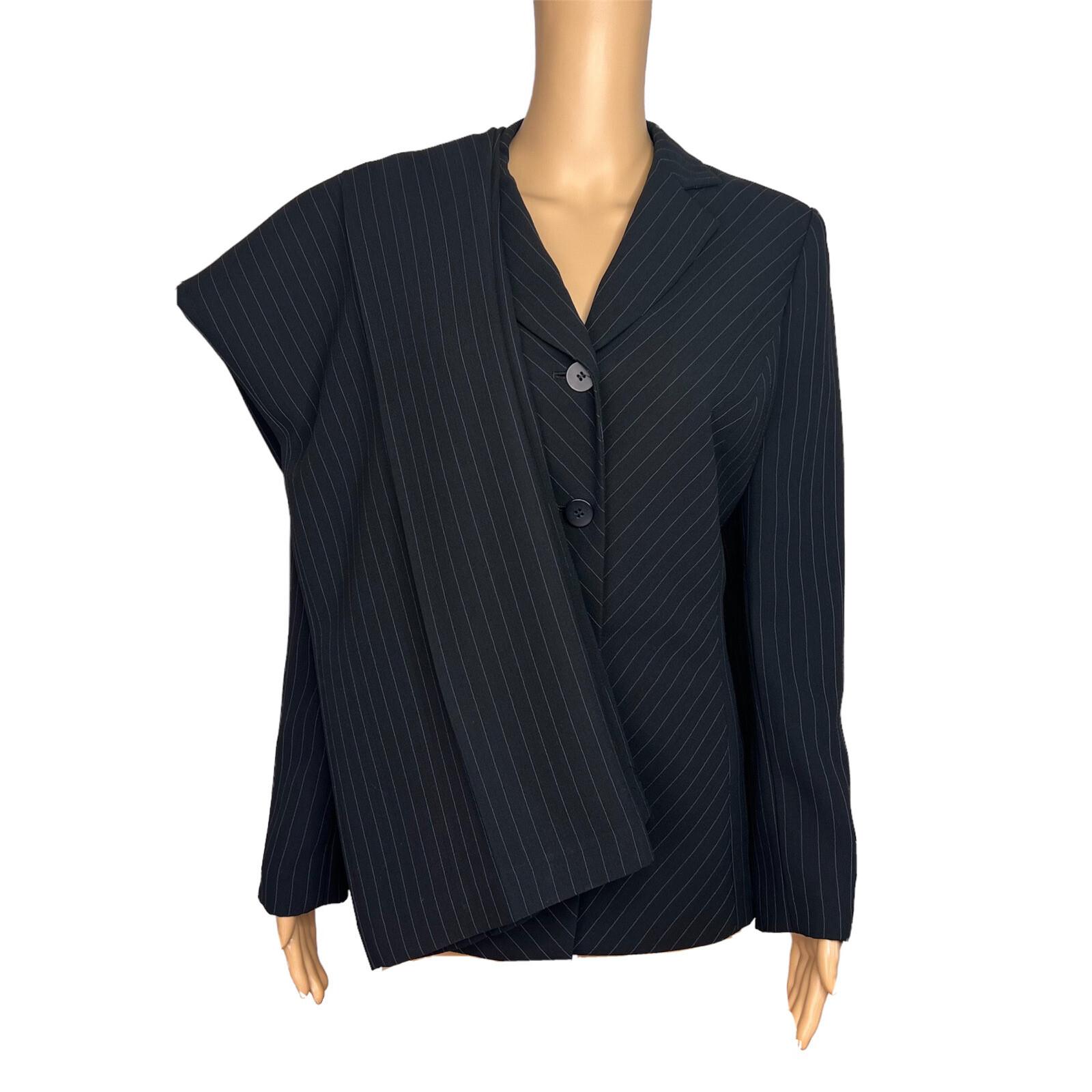 LE SUIT Women 2PC Black Striped Polyester Rayon Lined Career Pant Suit Size 8