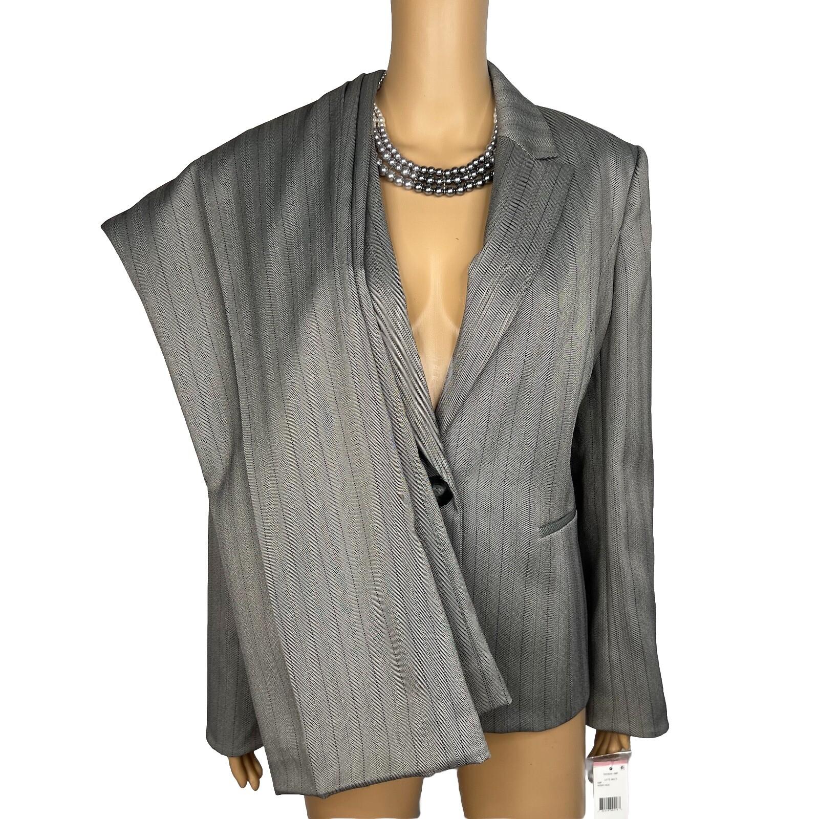 Le Suit Polyester Pant Suit Size 10 Sand Striped Peak Collar Business 2PC New