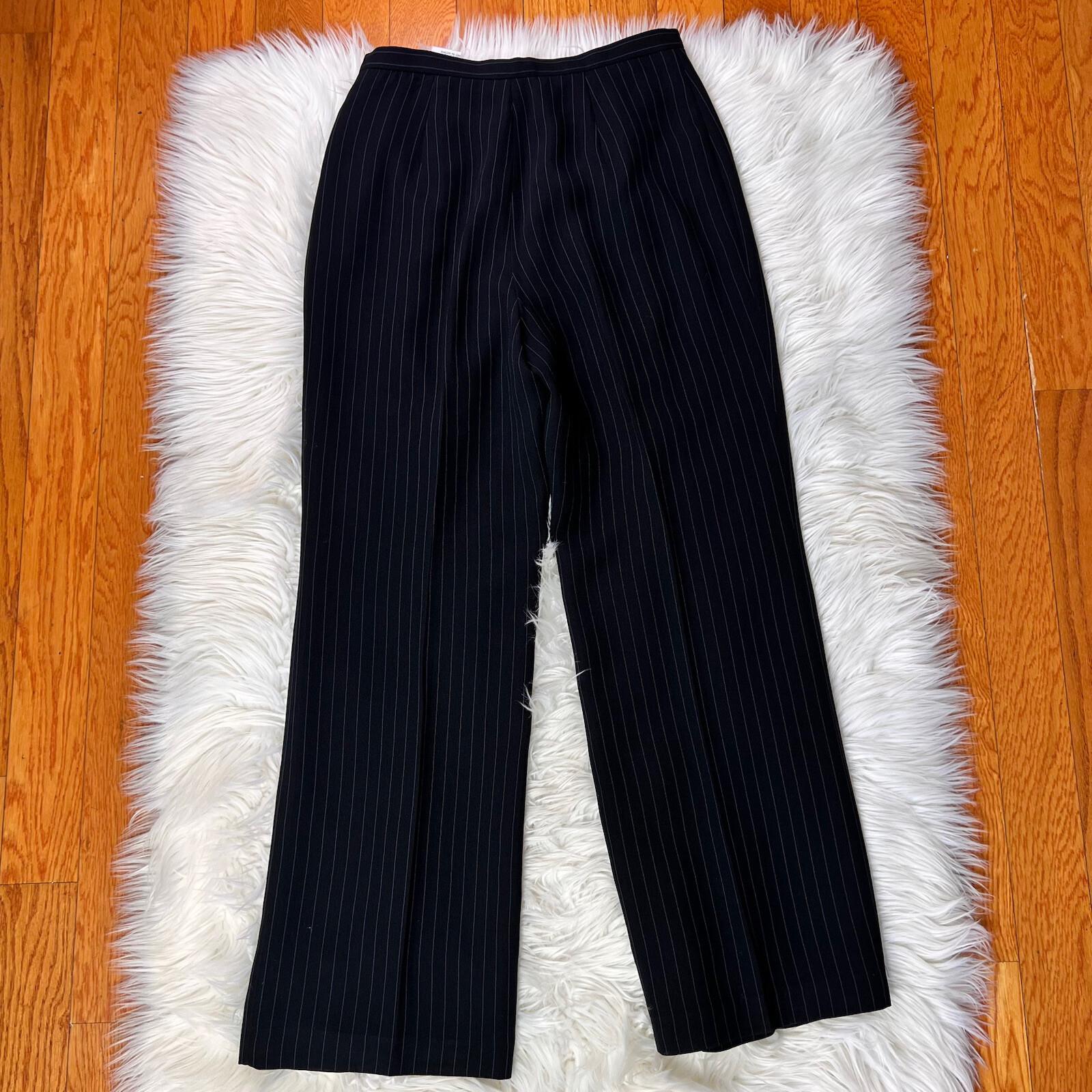 LE SUIT Women 2PC Black Striped Polyester Rayon Lined Career Pant Suit Size 8