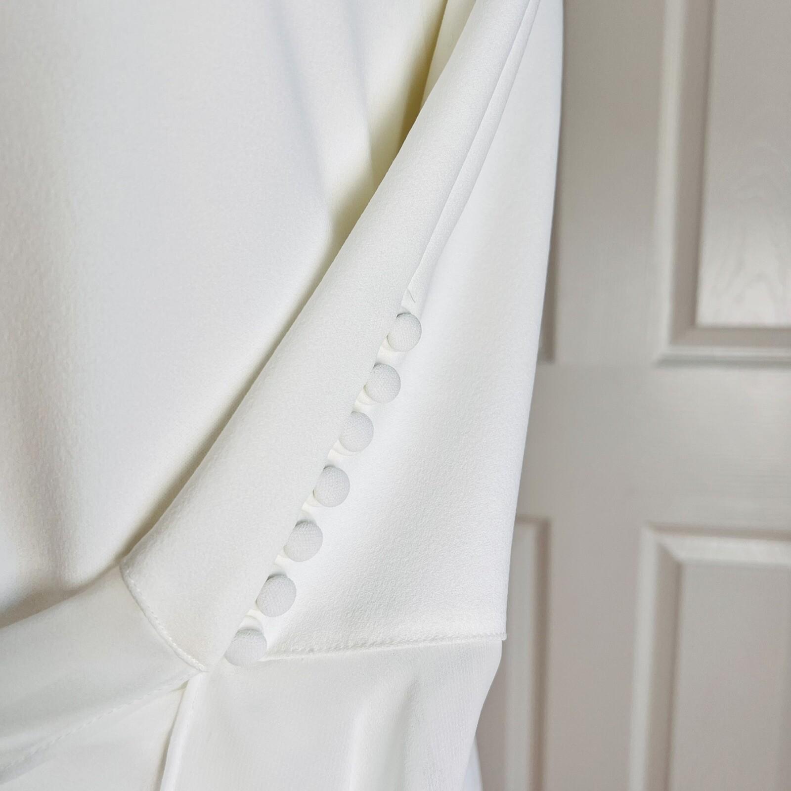 10-8806.jpg New CALVIN KLEIN White Polyester Rayon Spandex Lined Bell Sleeve Dress 6P